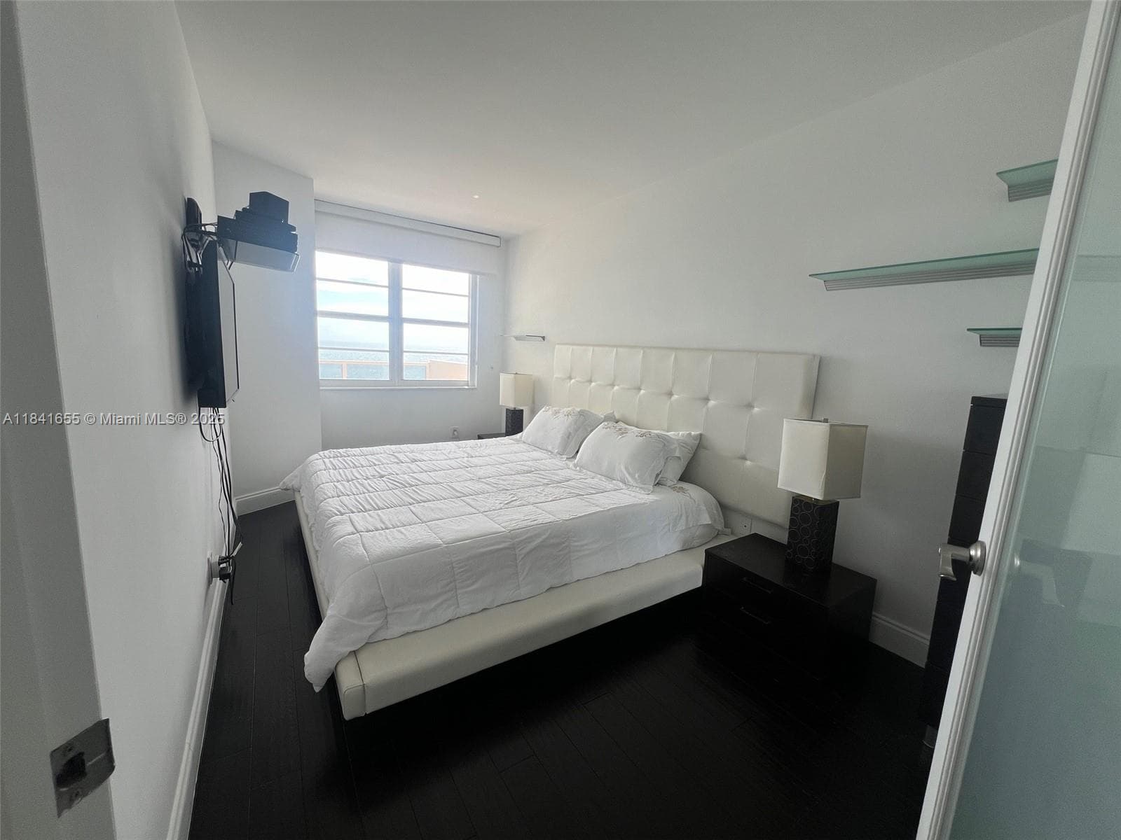 A11841655 — Miami Beach — 14