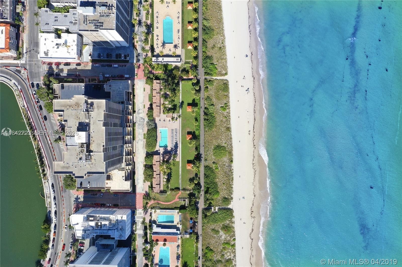 A11842723 — Miami Beach — 17