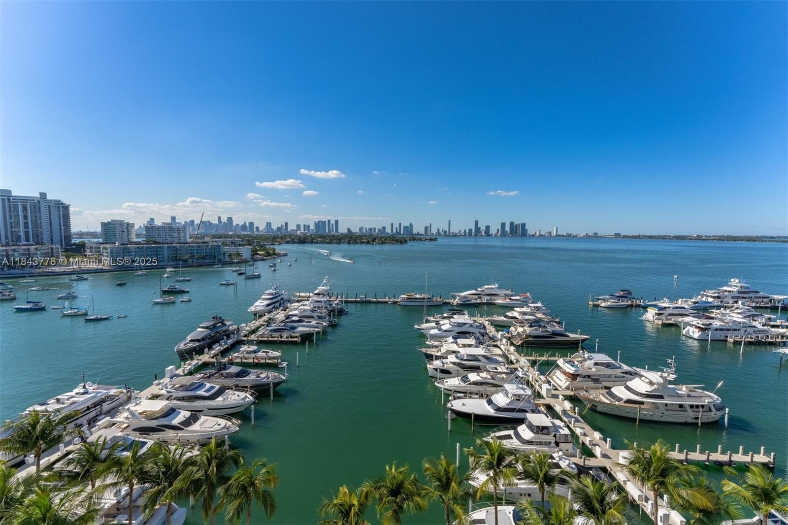 A11843778 — Miami Beach — 2