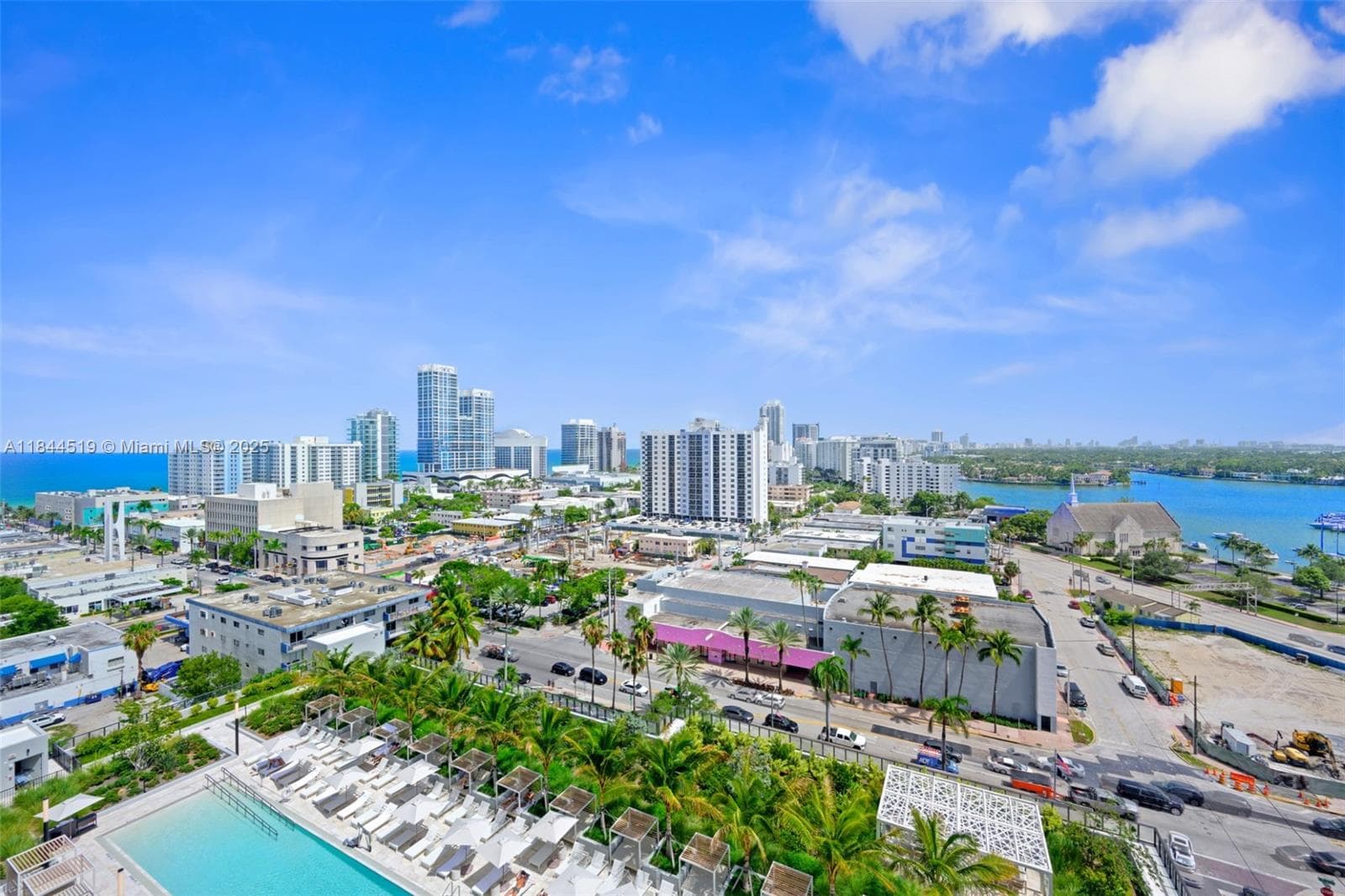 A11844519 — Miami Beach — 23