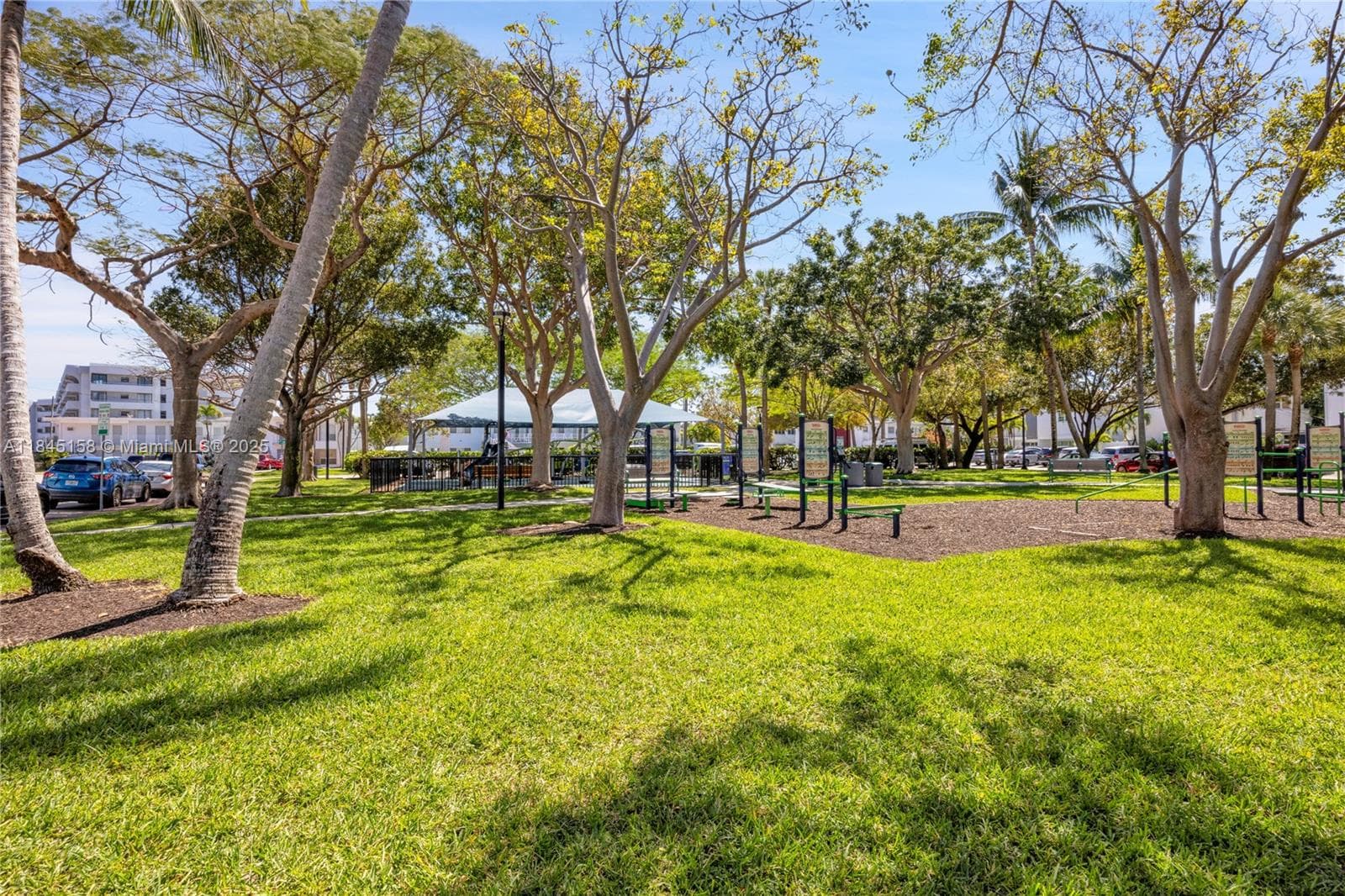 A11845158 — Miami Beach — 17