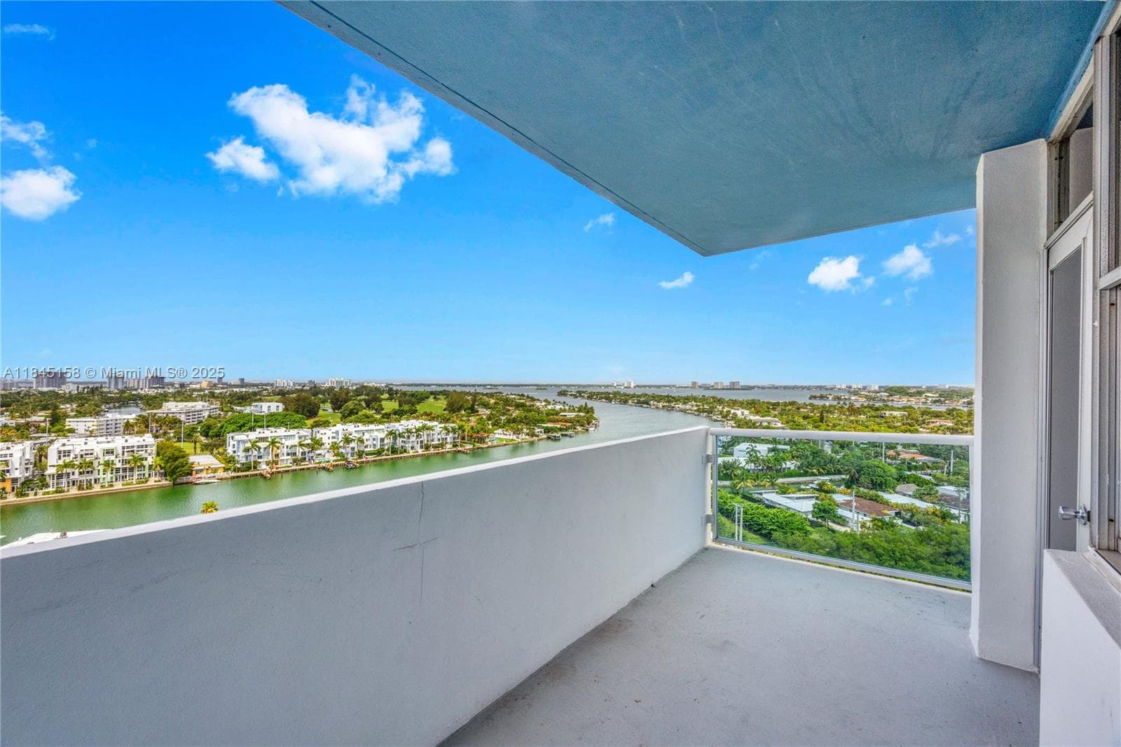 A11845158 — Miami Beach — 9