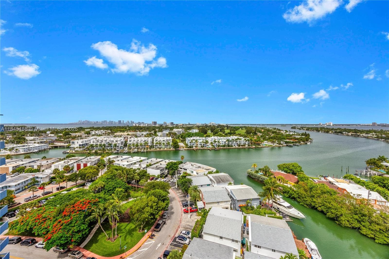 A11845158 — Miami Beach — 10