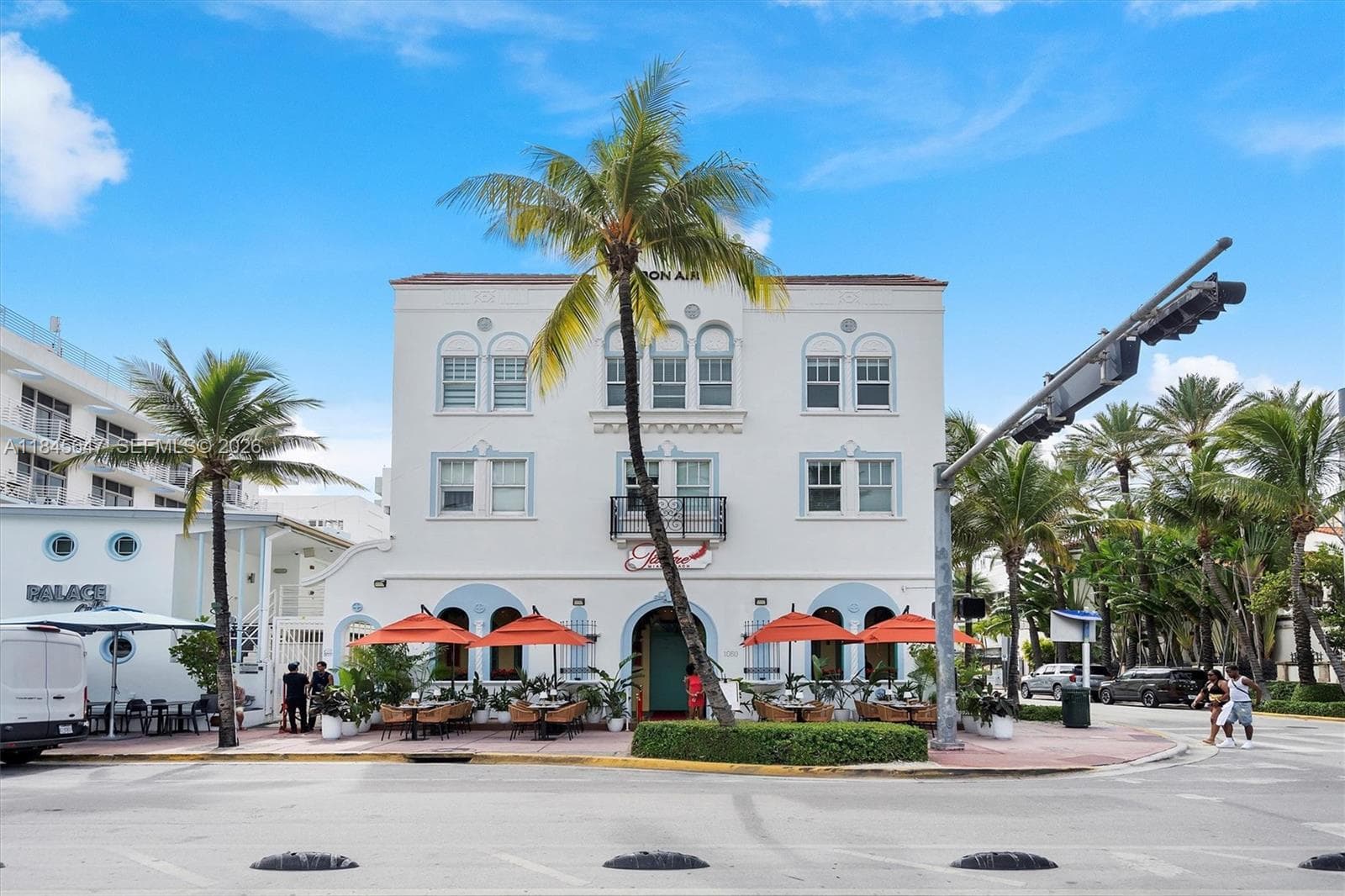 A11845647 — Miami Beach