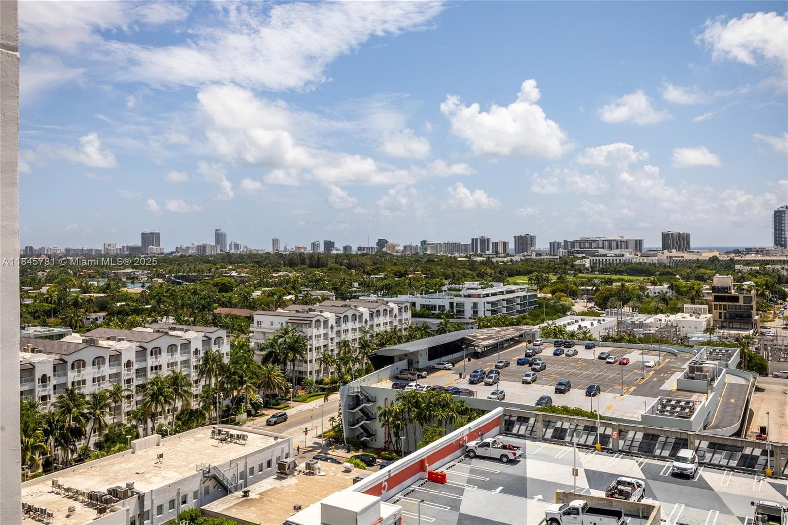 A11845781 — Miami Beach — 26