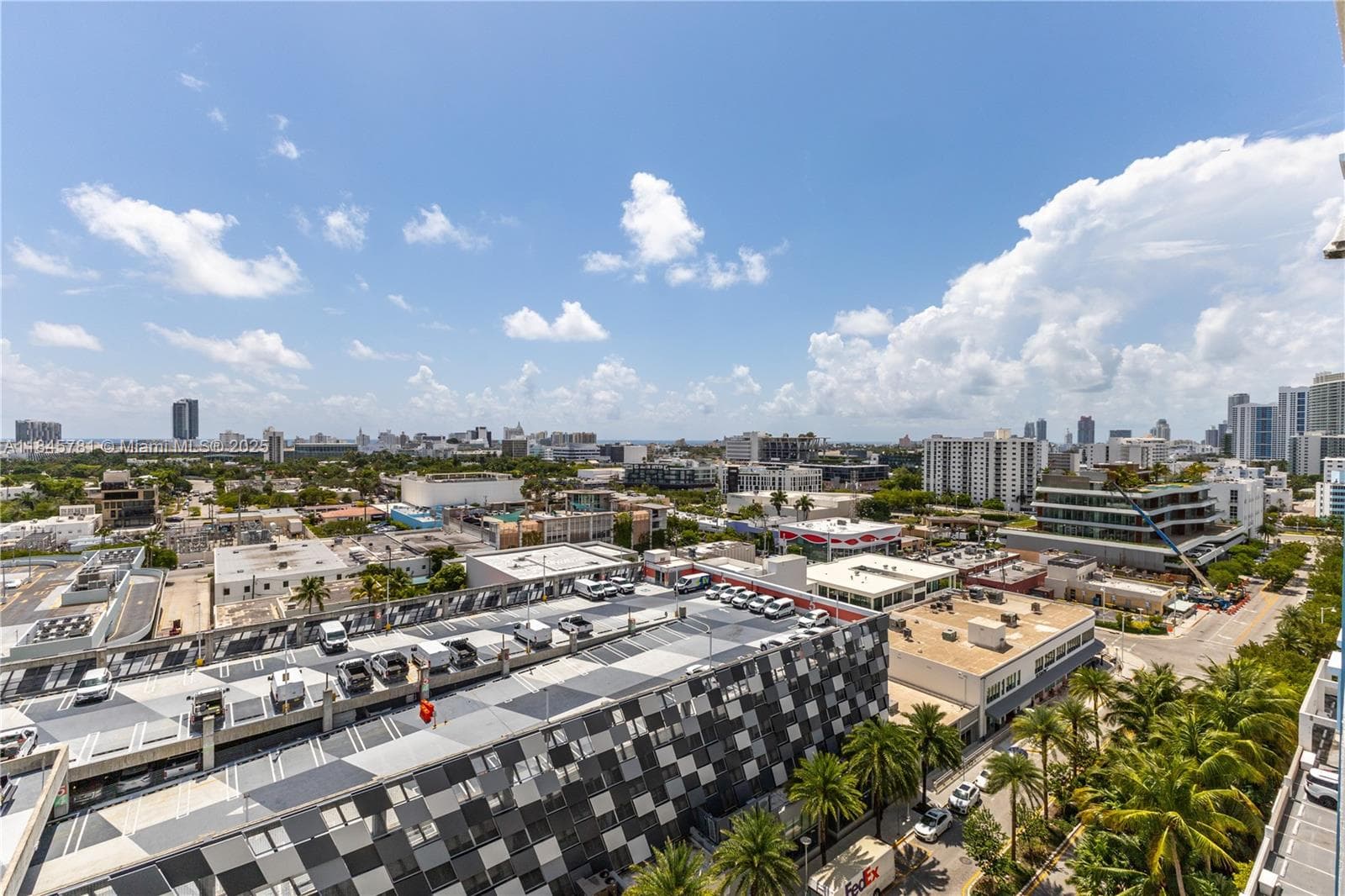 A11845781 — Miami Beach — 24