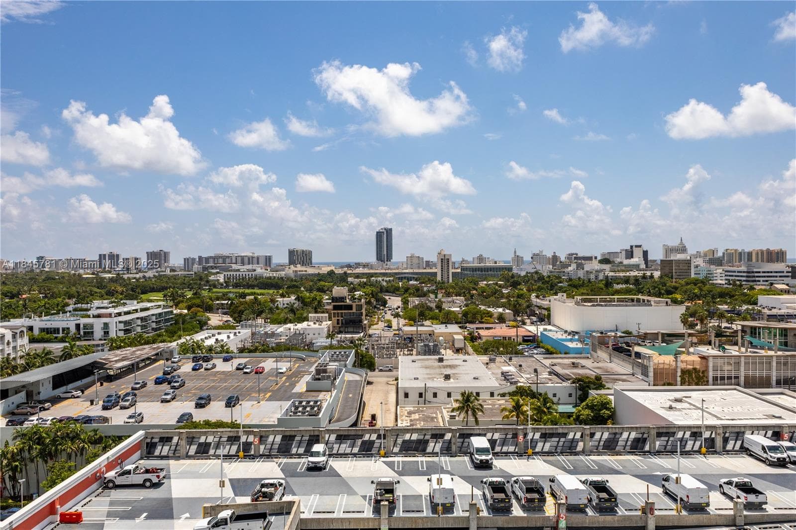 A11845781 — Miami Beach — 25