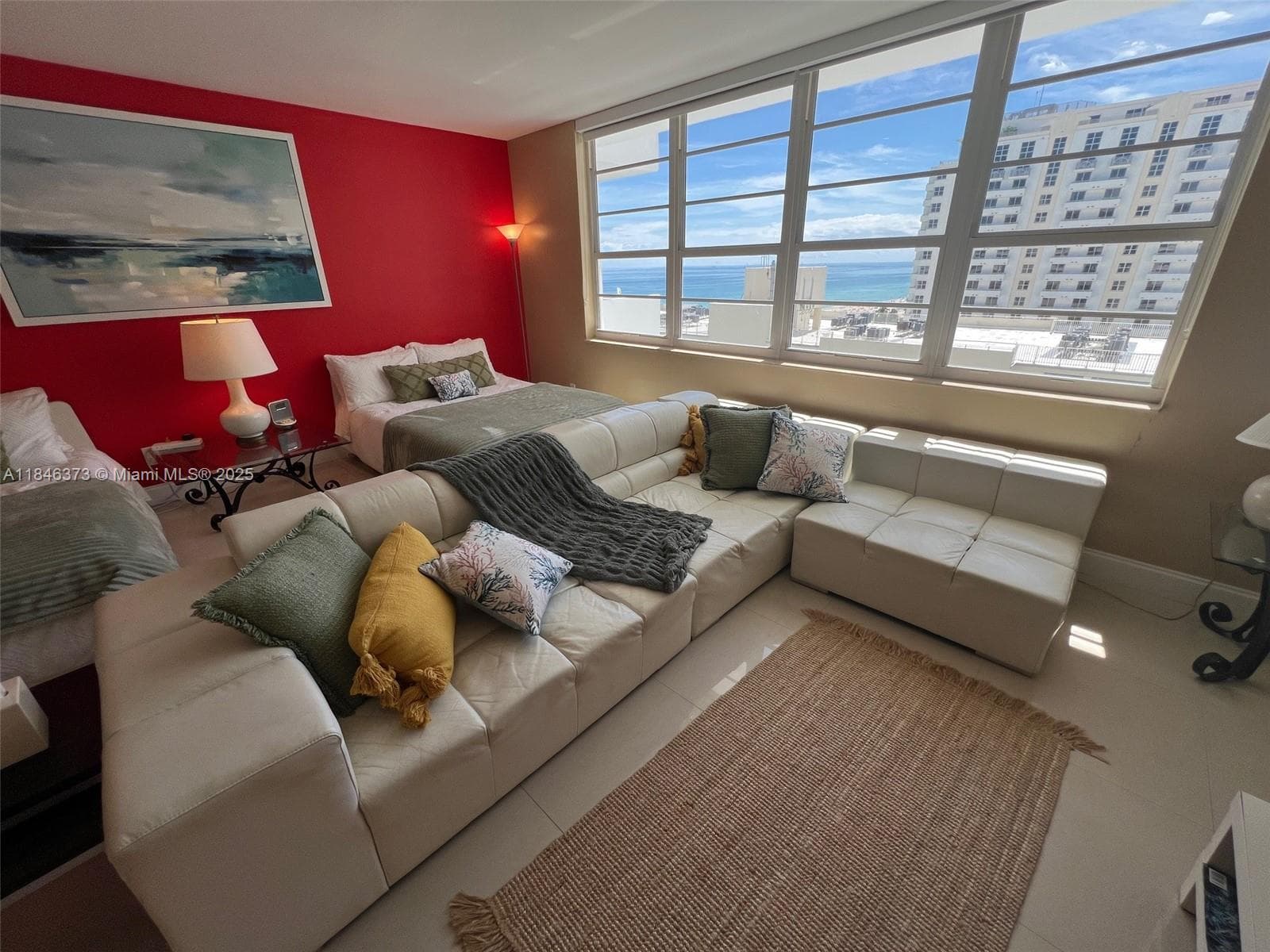 A11846373 — Miami Beach — 5