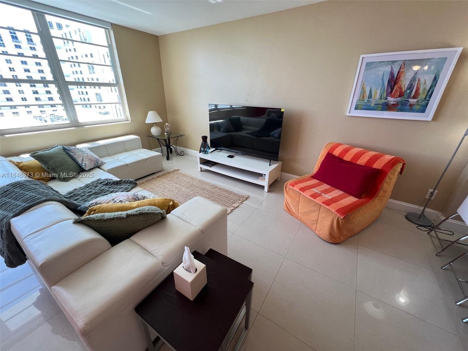 A11846373 — Miami Beach — 11