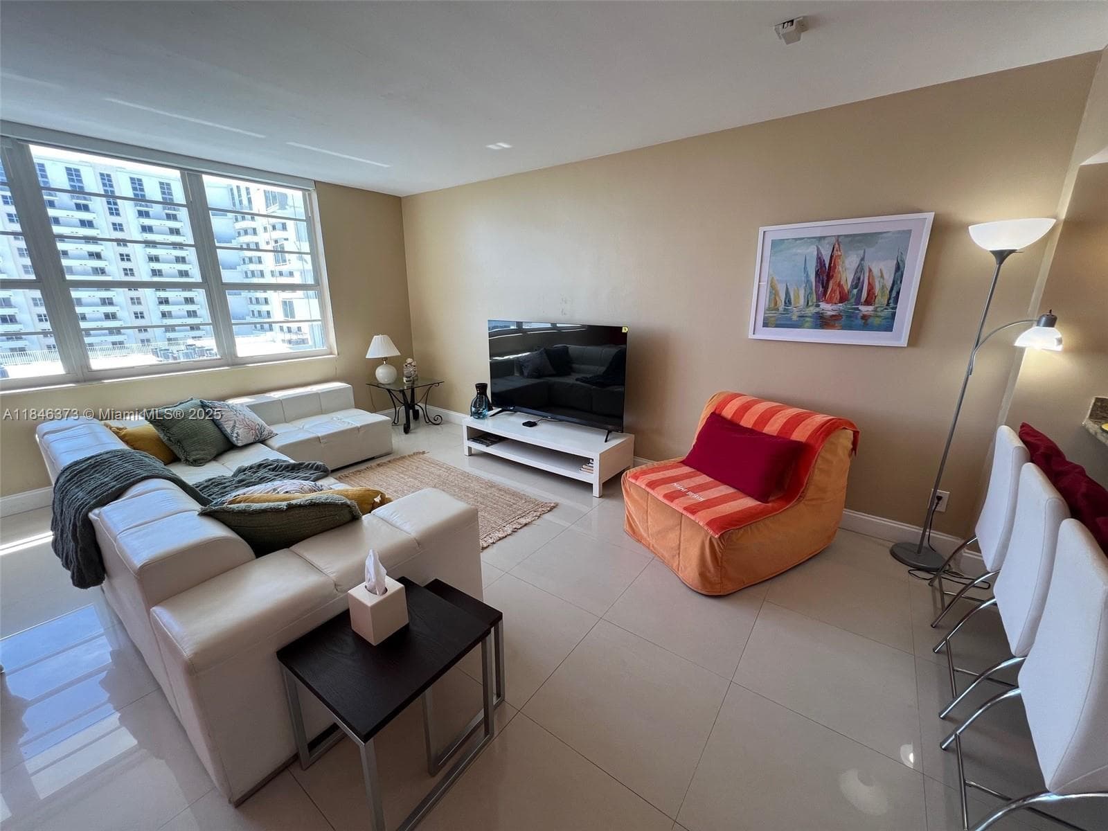 A11846373 — Miami Beach — 8