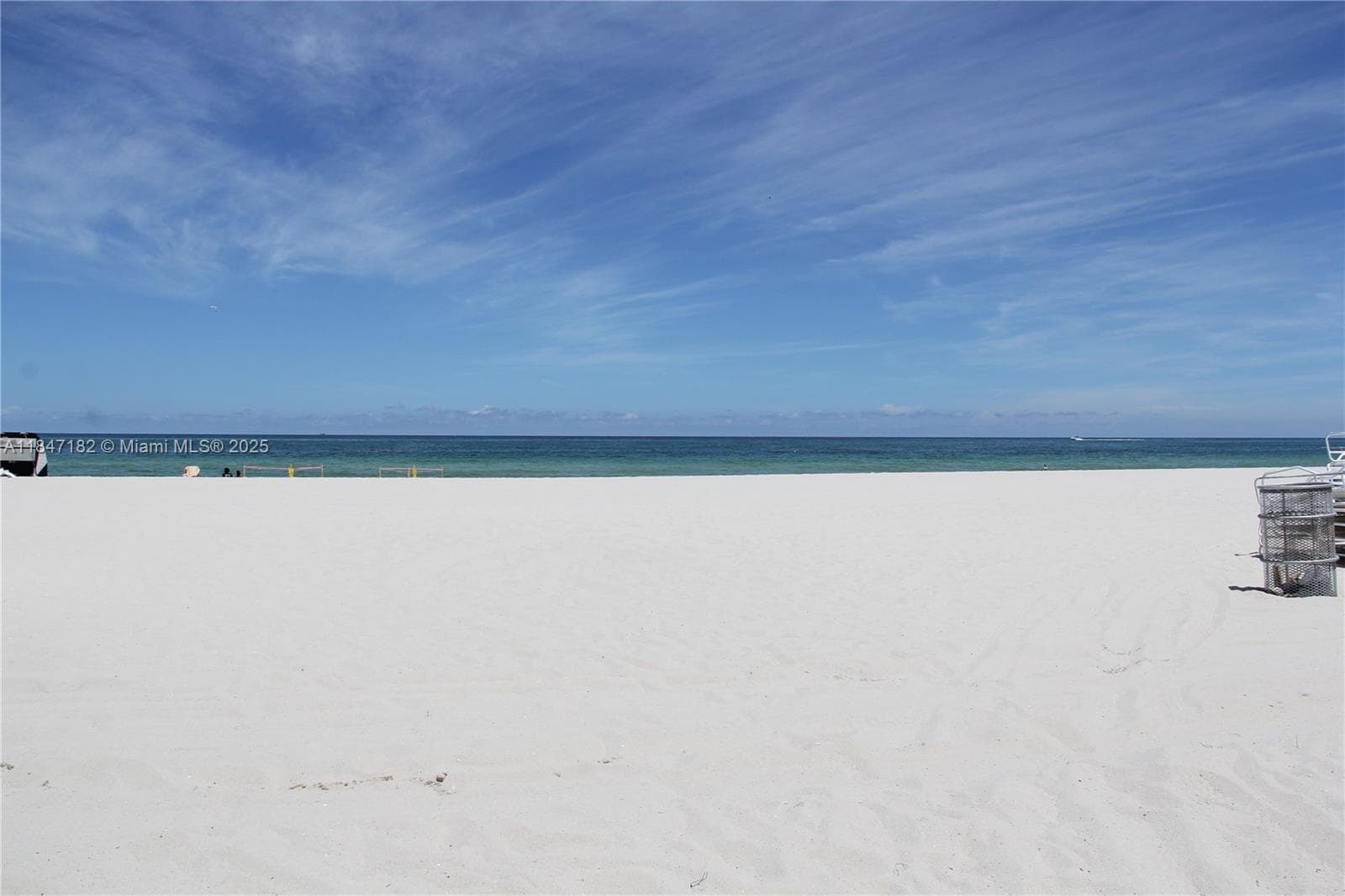 A11847182 — Miami Beach — 55
