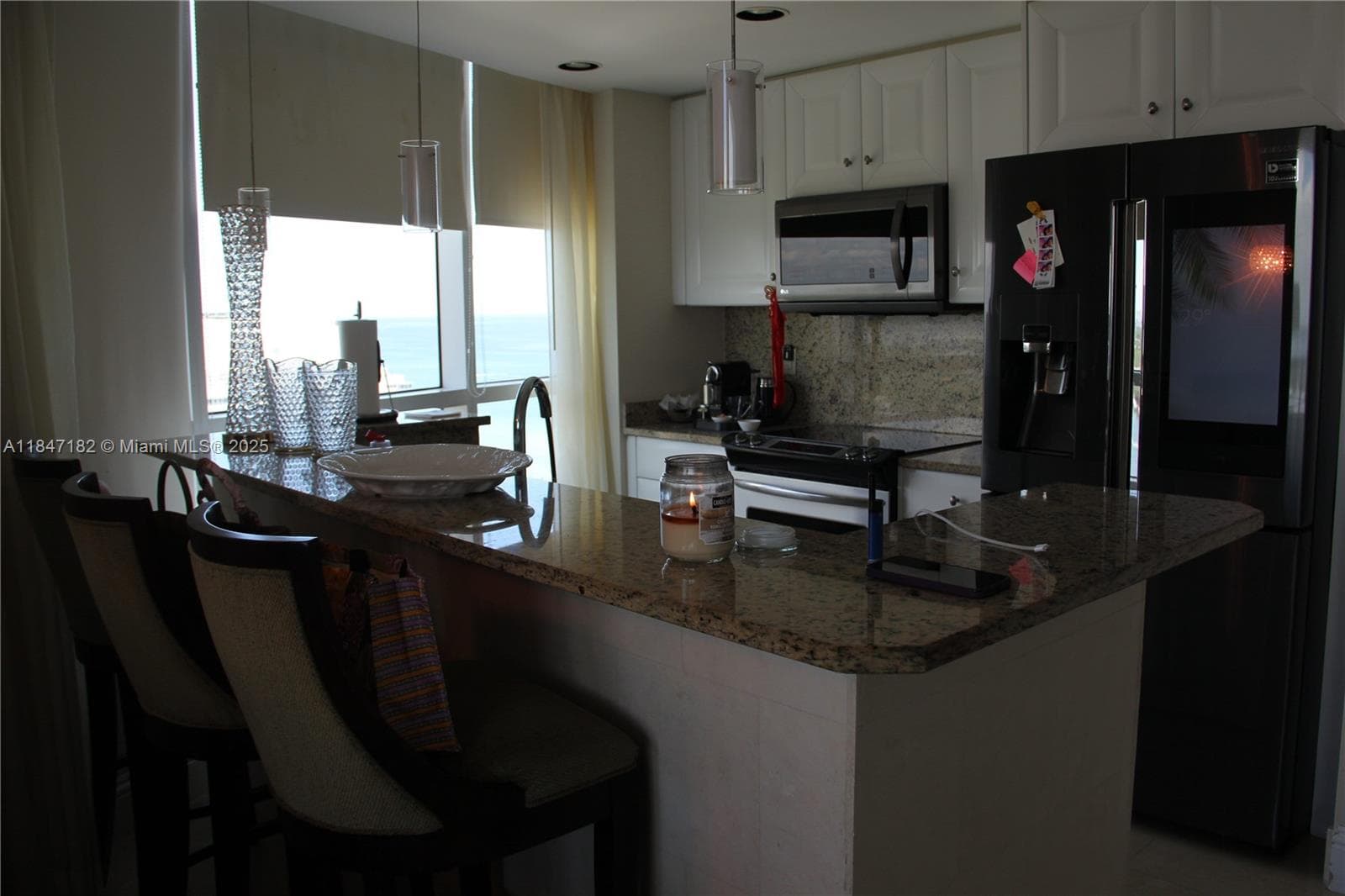 A11847182 — Miami Beach — 11