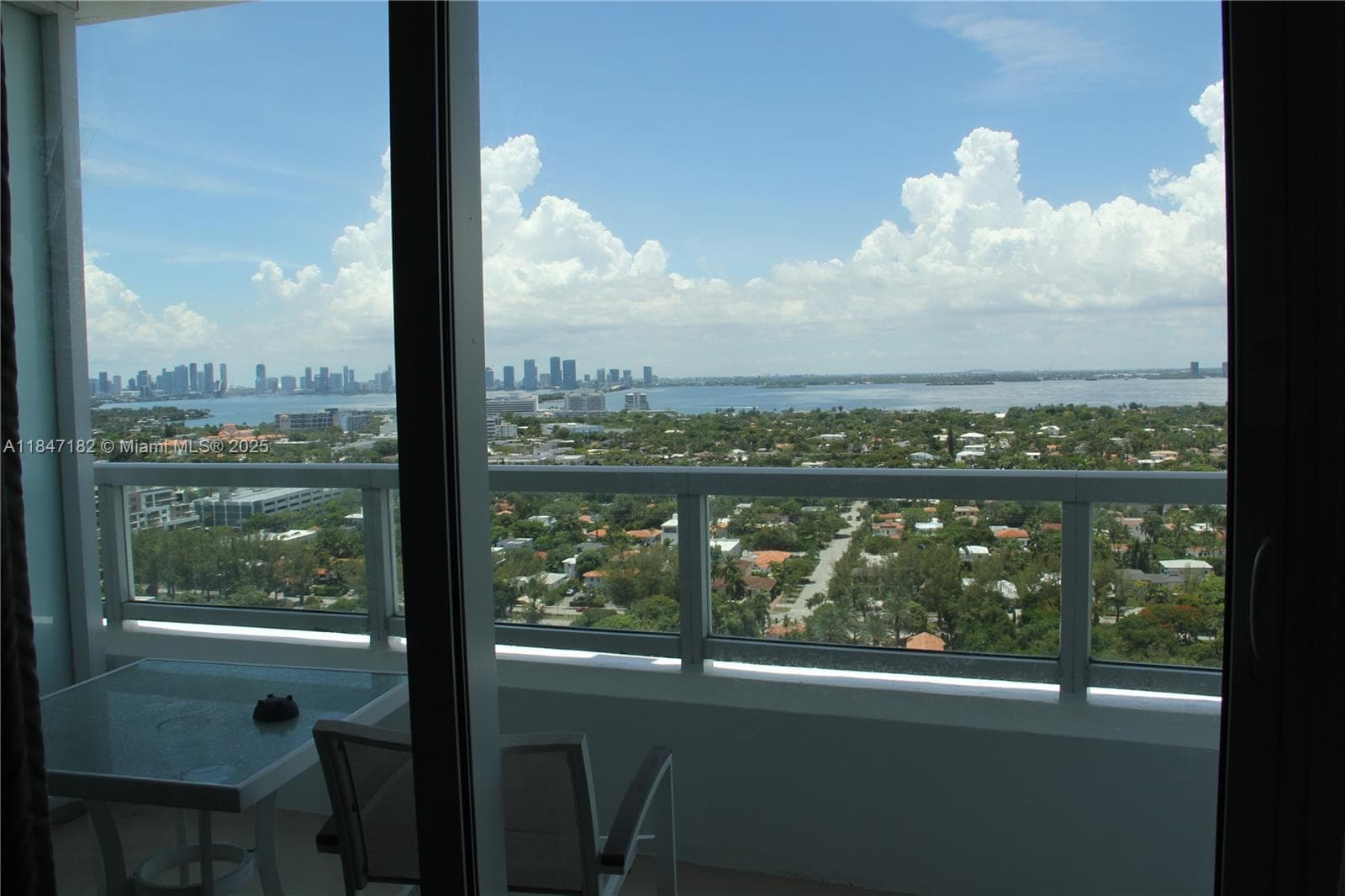 A11847182 — Miami Beach — 39