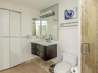A11847270 — Miami Beach — 6
