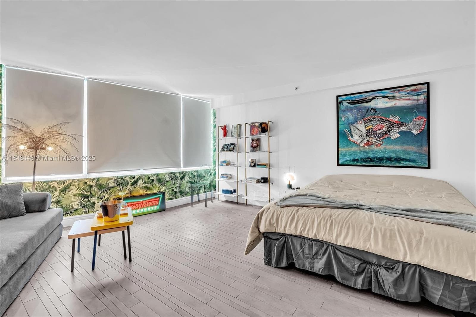 A11848448 — Miami Beach — 28