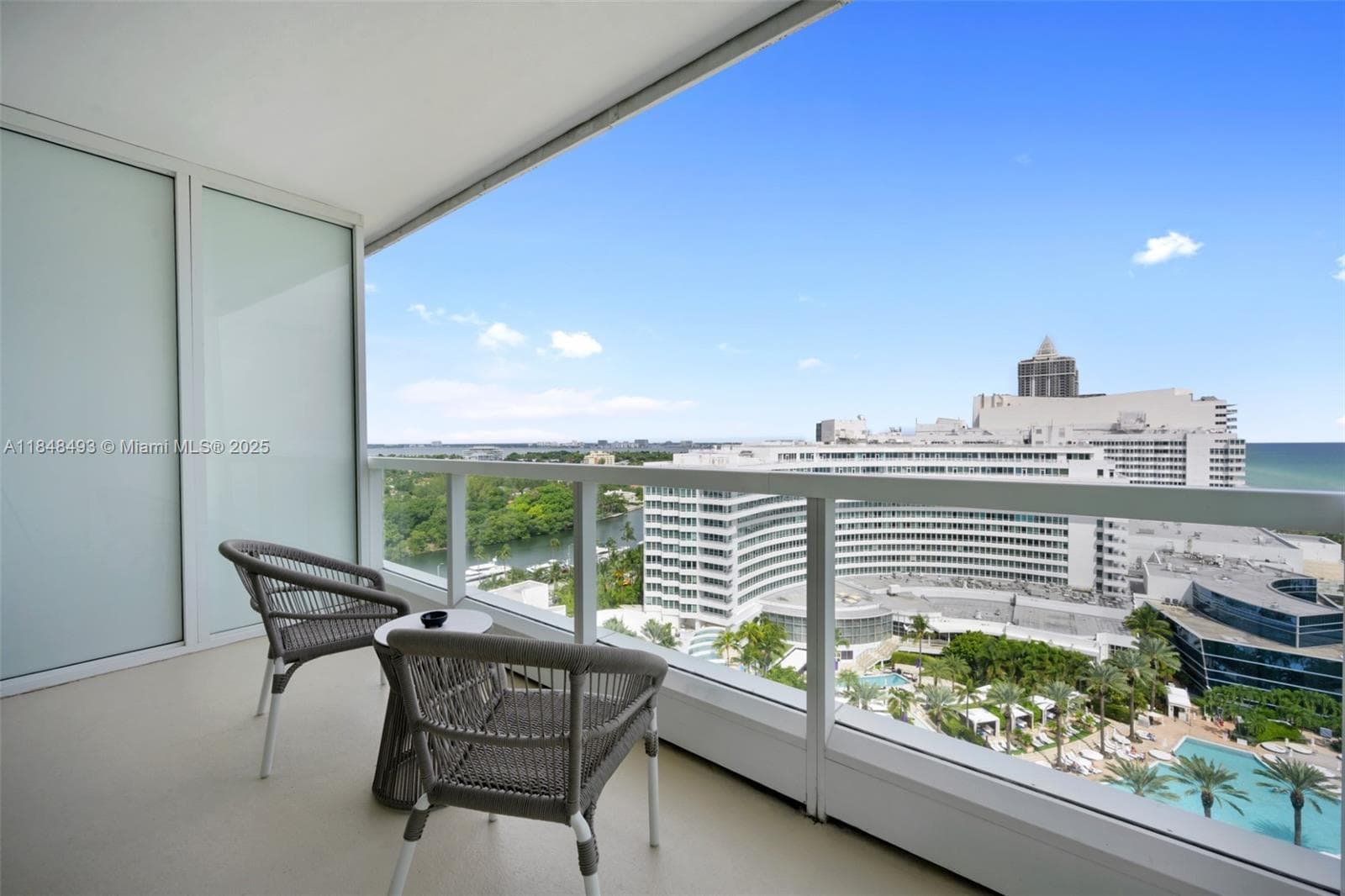 A11848493 — Miami Beach — 5
