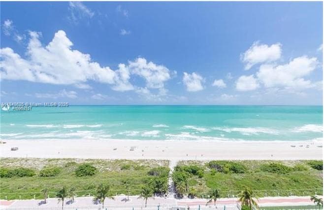 A11848625 — Miami Beach — 3