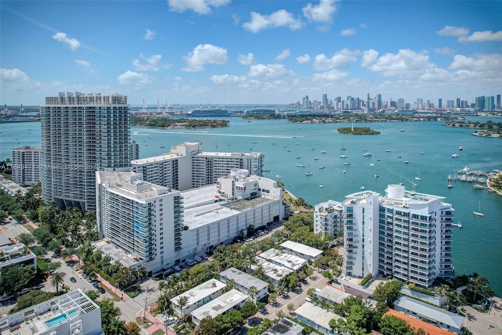 A11849471 — Miami Beach — 43