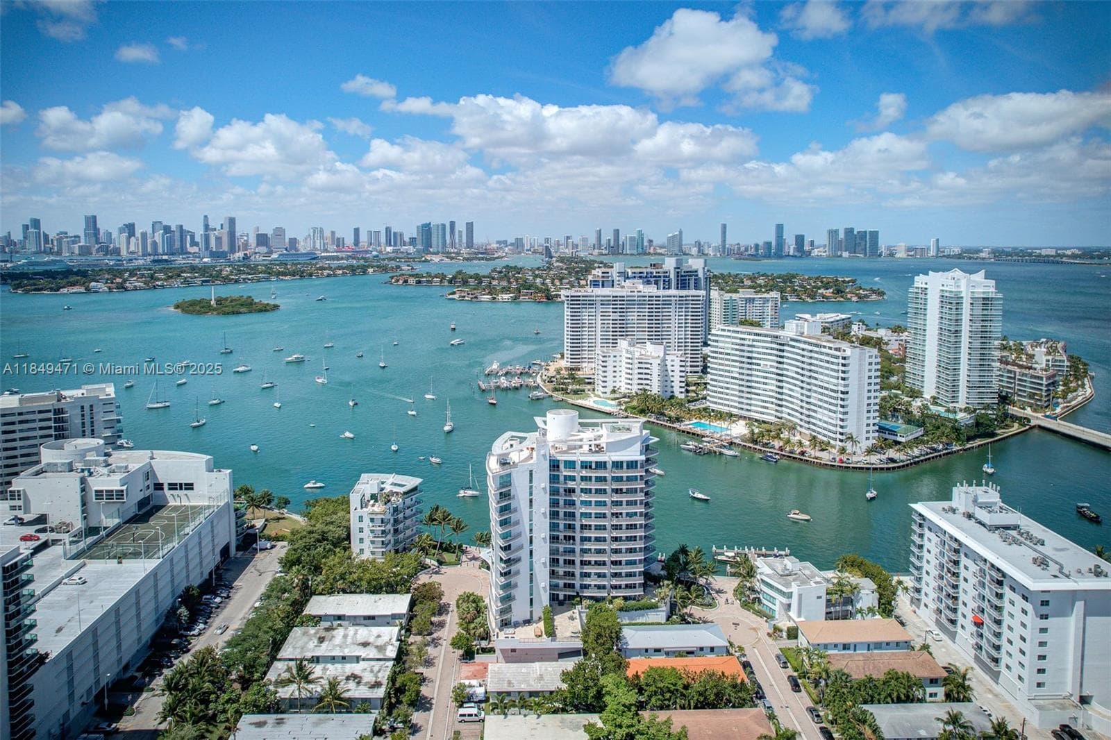 A11849471 — Miami Beach — 41