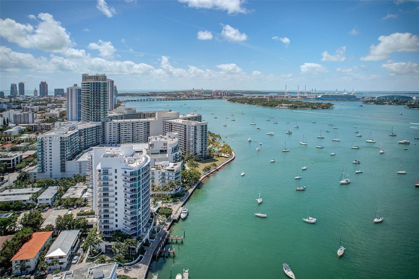 A11849471 — Miami Beach — 48