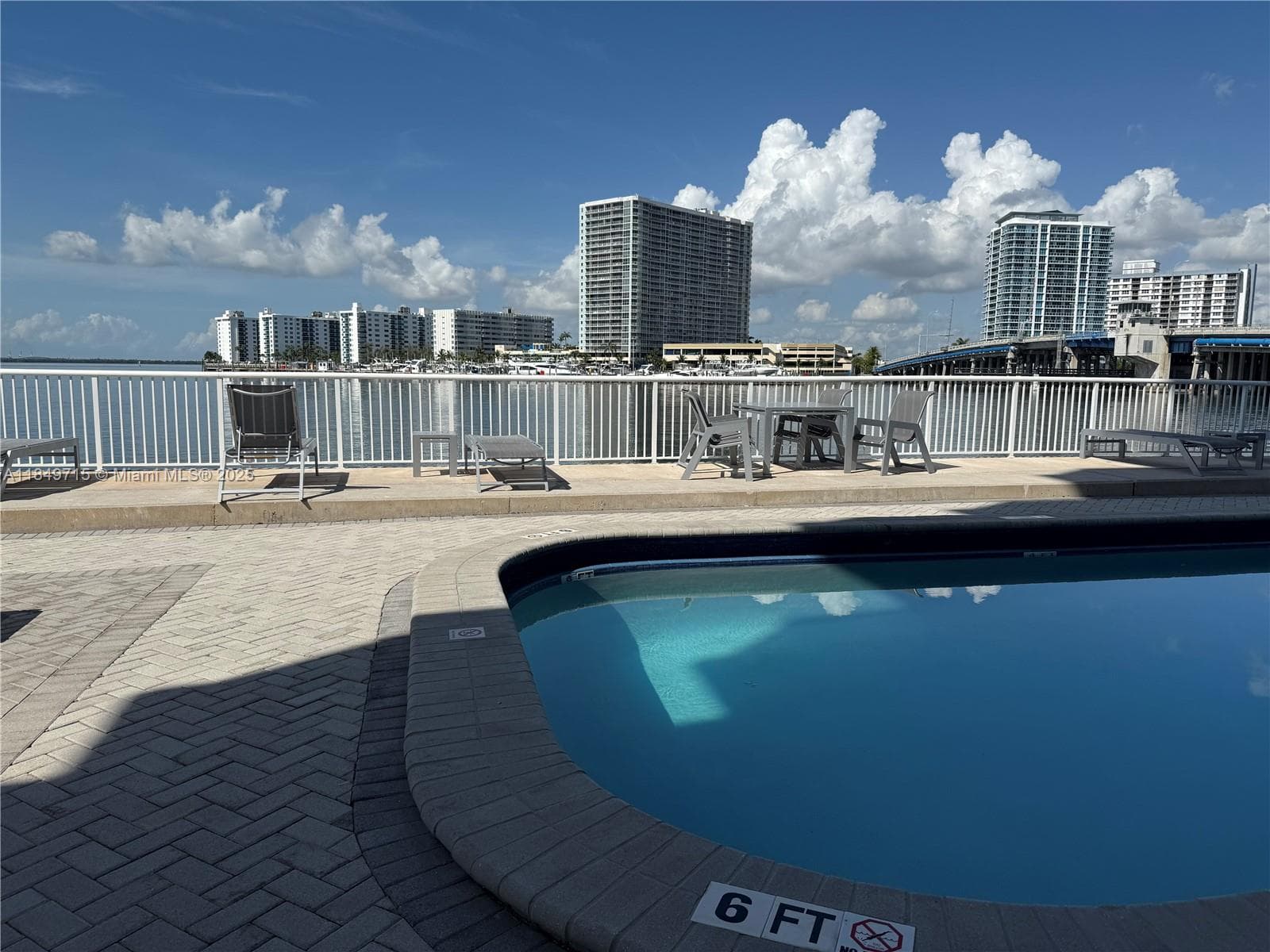 A11849715 — Miami Beach — 28