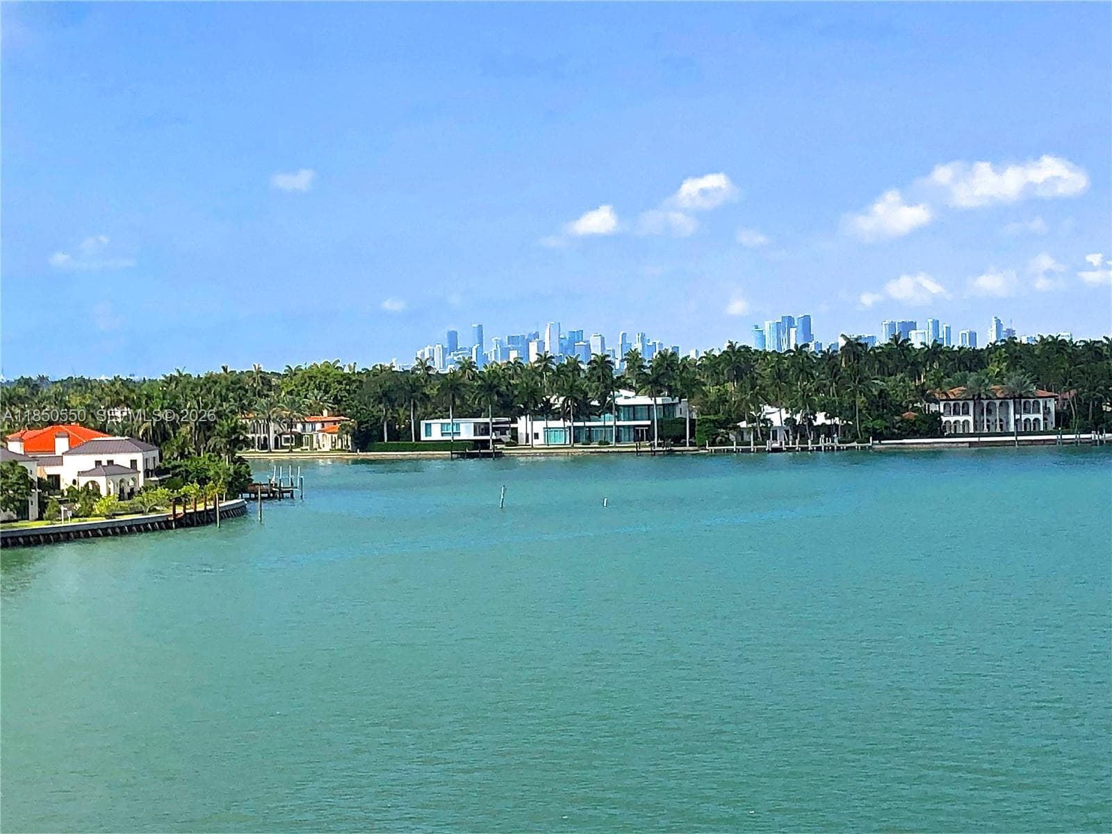 A11850550 — Miami Beach — 25
