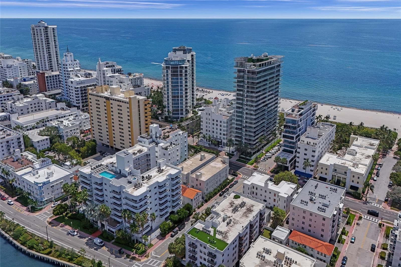 A11850650 — Miami Beach — 12