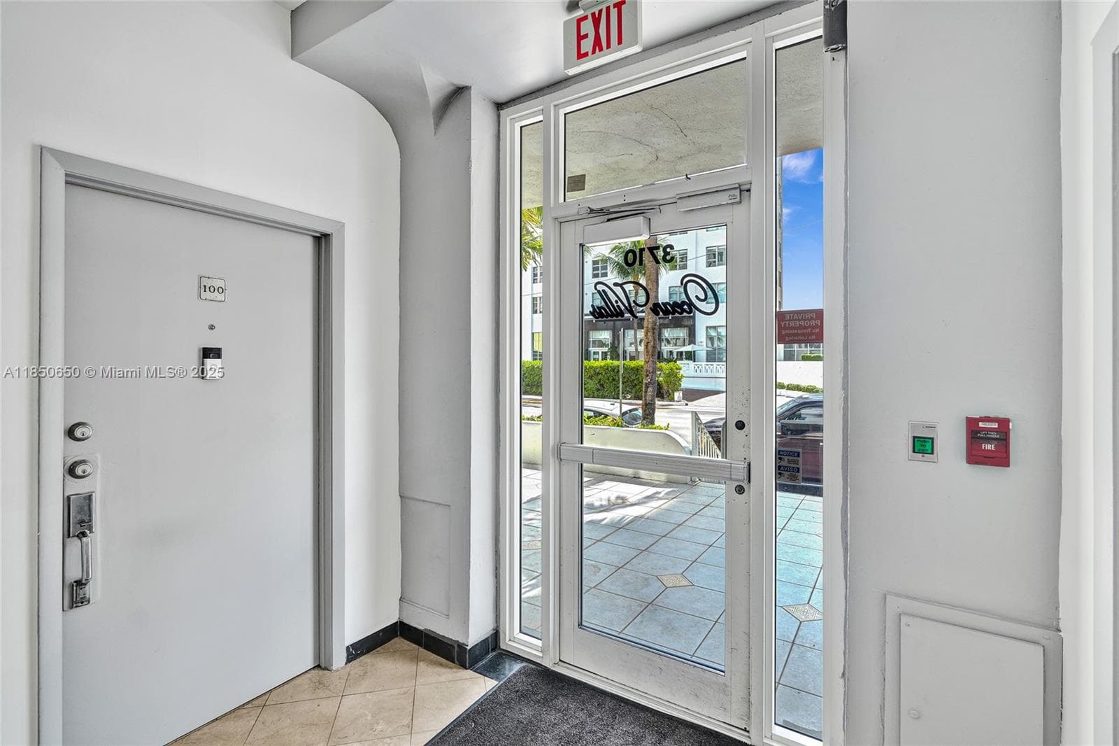A11850650 — Miami Beach — 4