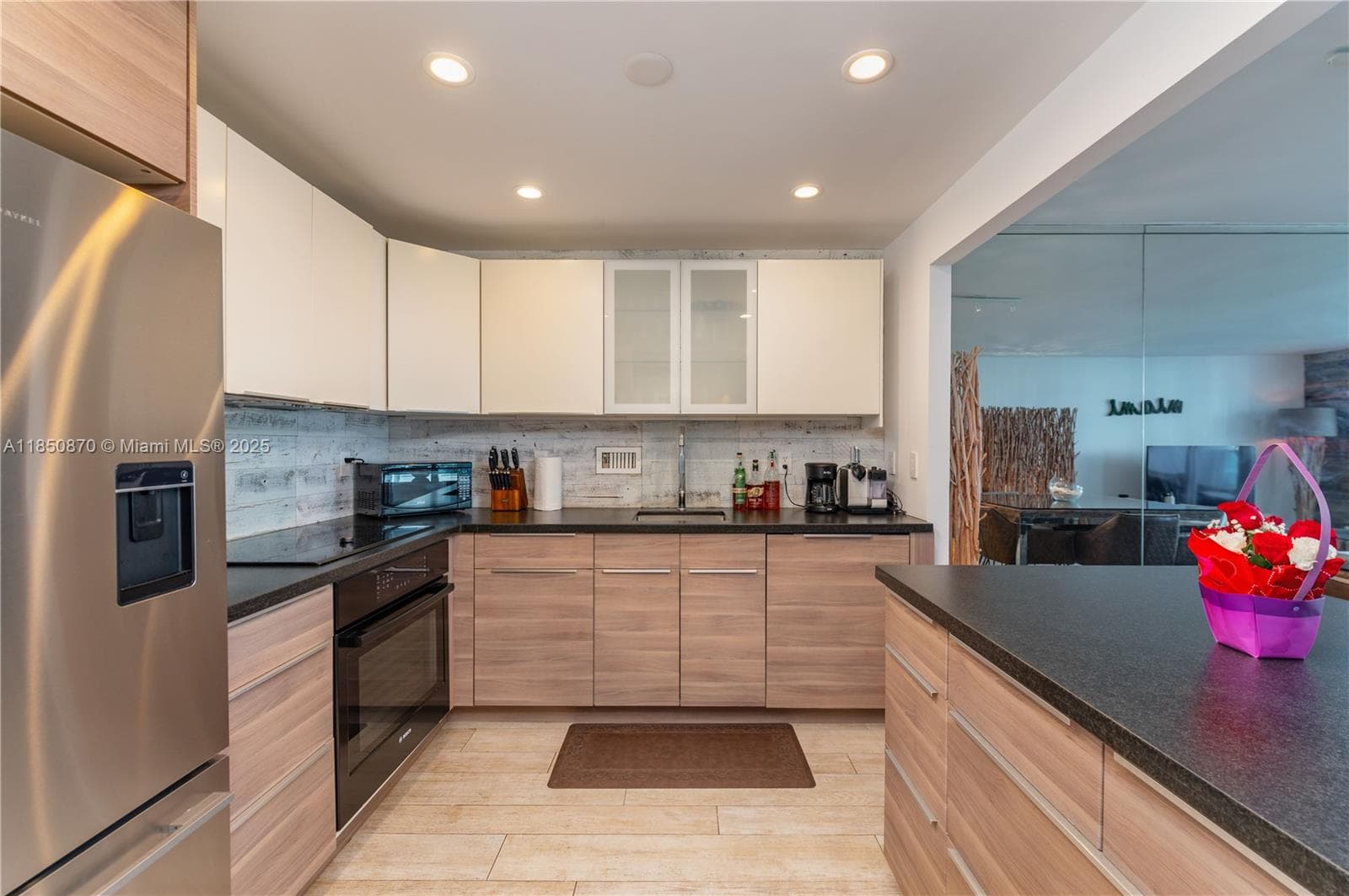 A11850870 — Miami Beach — 5