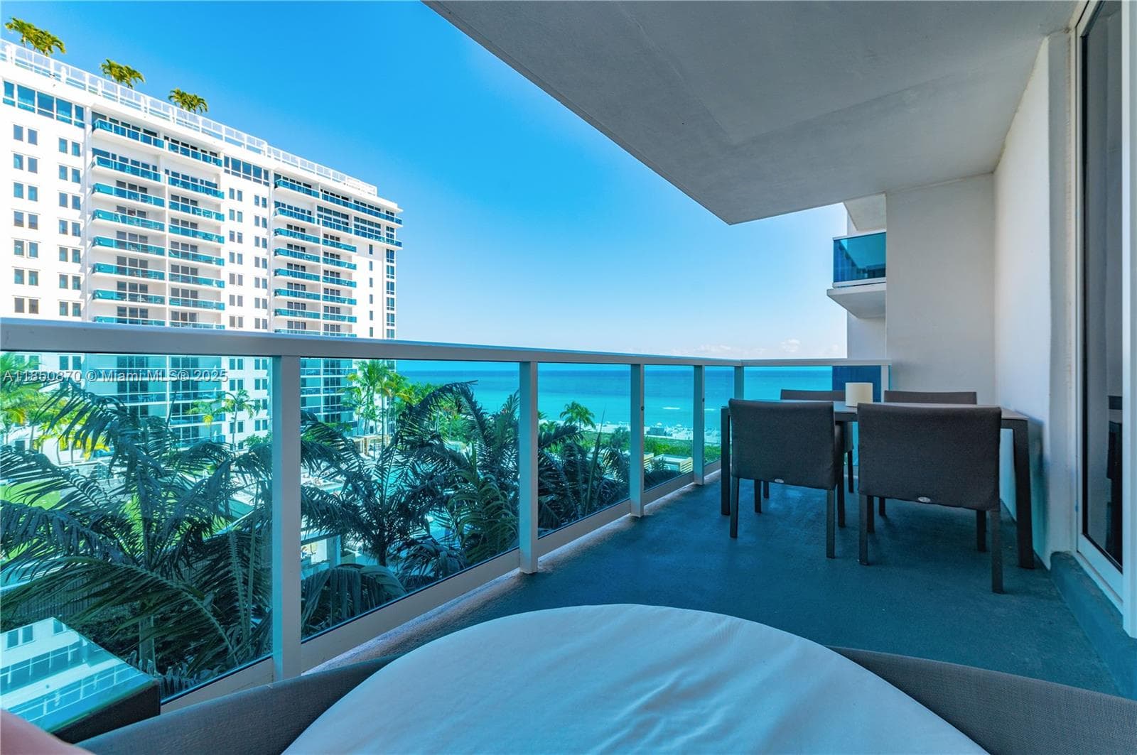 A11850870 — Miami Beach — 9