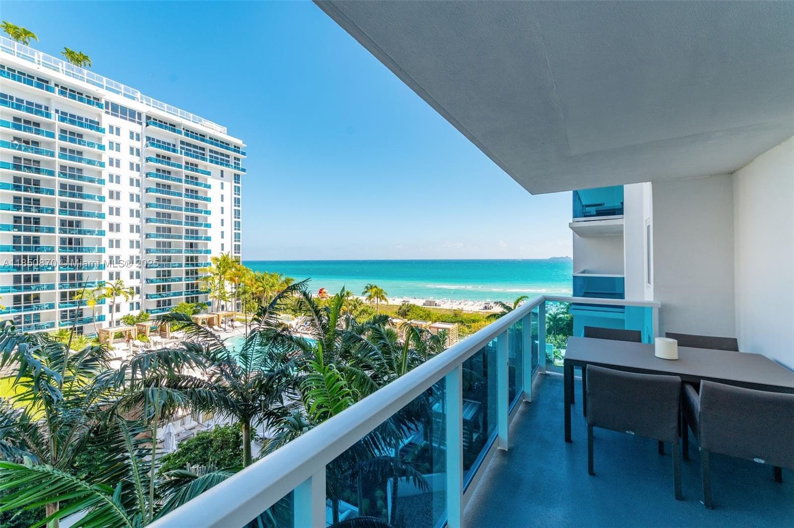 A11850870 — Miami Beach — 10