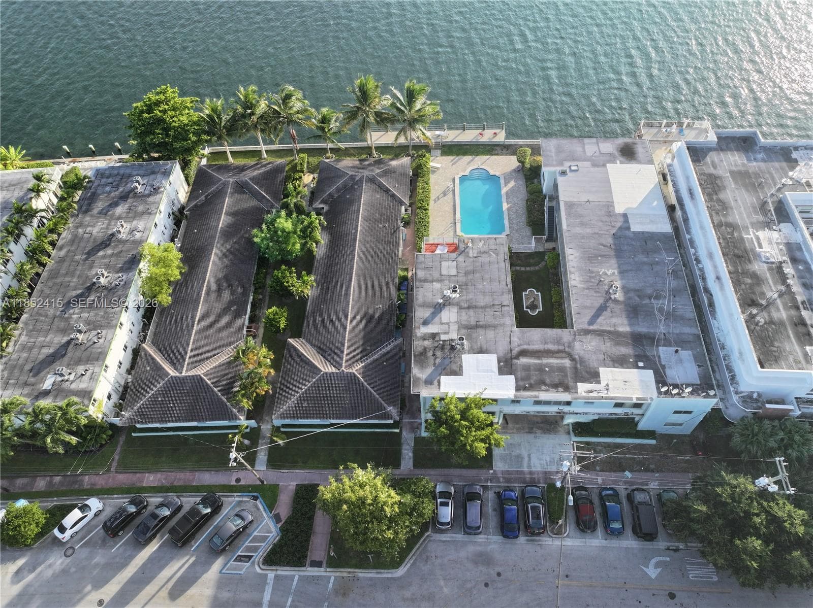 A11852415 — Miami Beach — 22