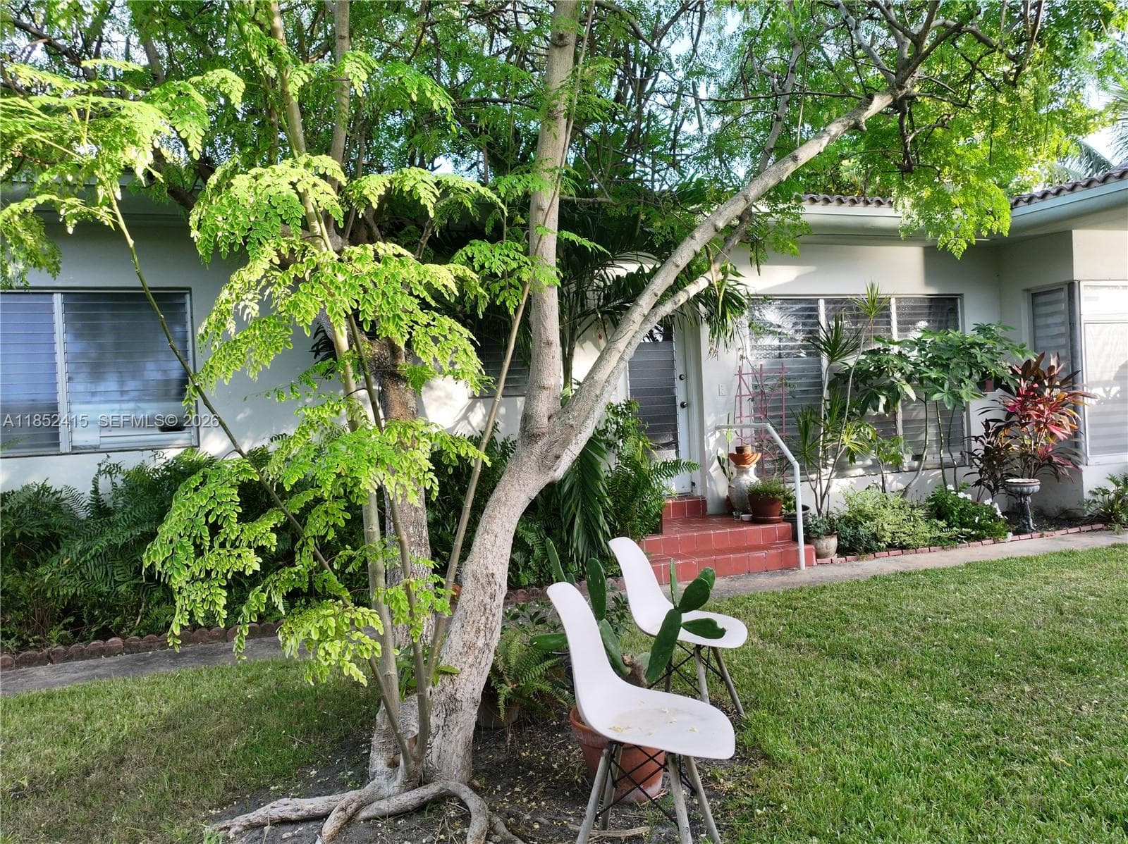 A11852415 — Miami Beach — 11