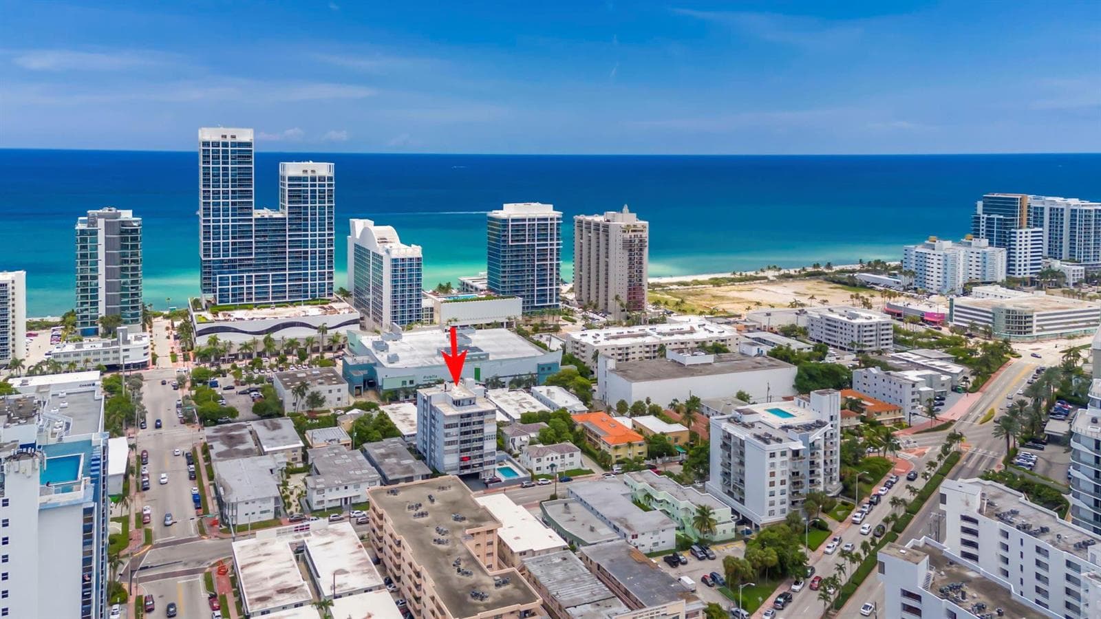 F10518830 — Miami Beach — 2