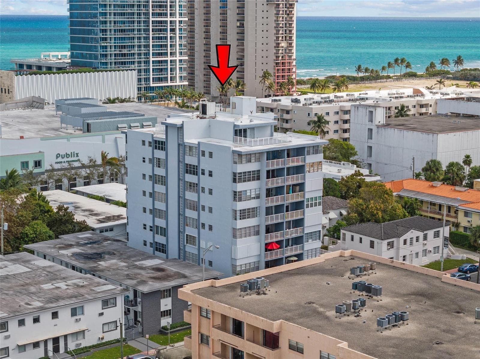 F10518830 — Miami Beach — 3