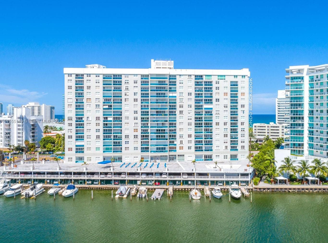 A11855140 — Miami Beach — 22