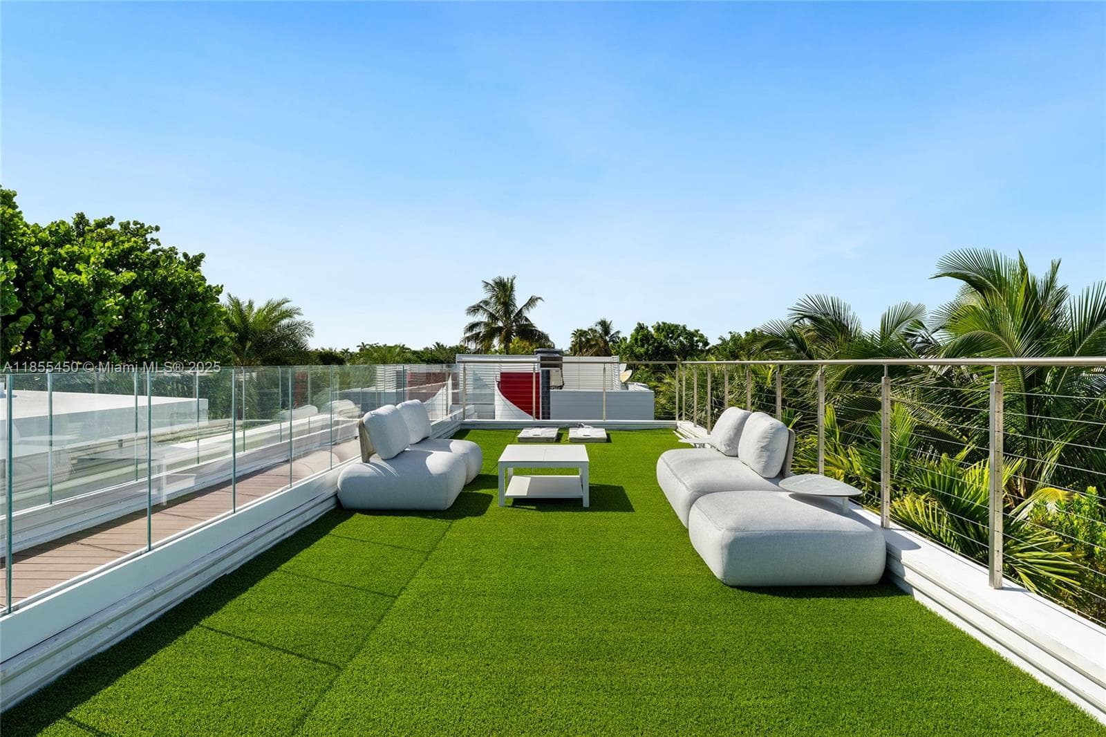 A11855450 — Miami Beach — 57