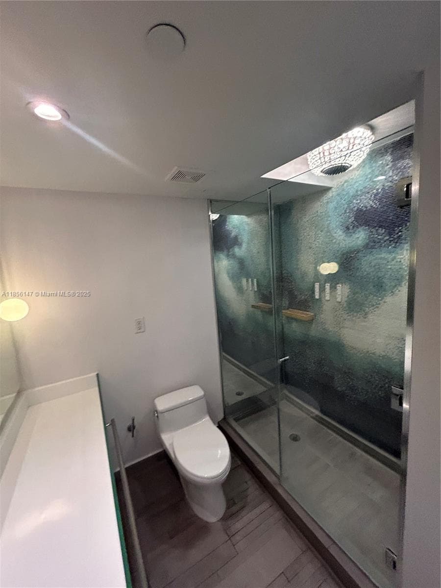 A11856147 — Miami Beach — 10