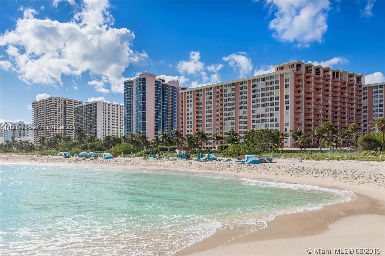 A11856475 — Miami Beach