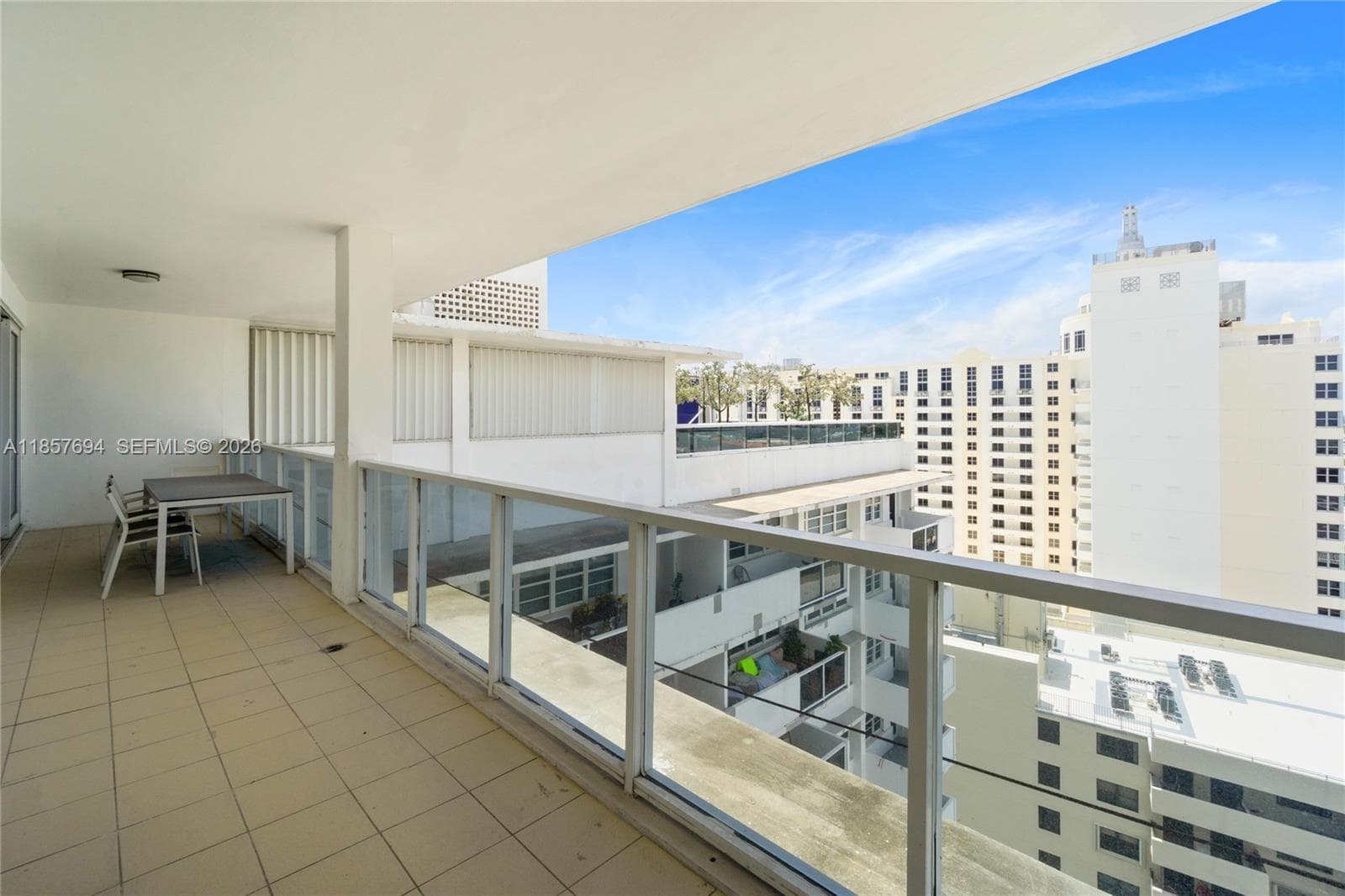 A11857694 — Miami Beach — 23