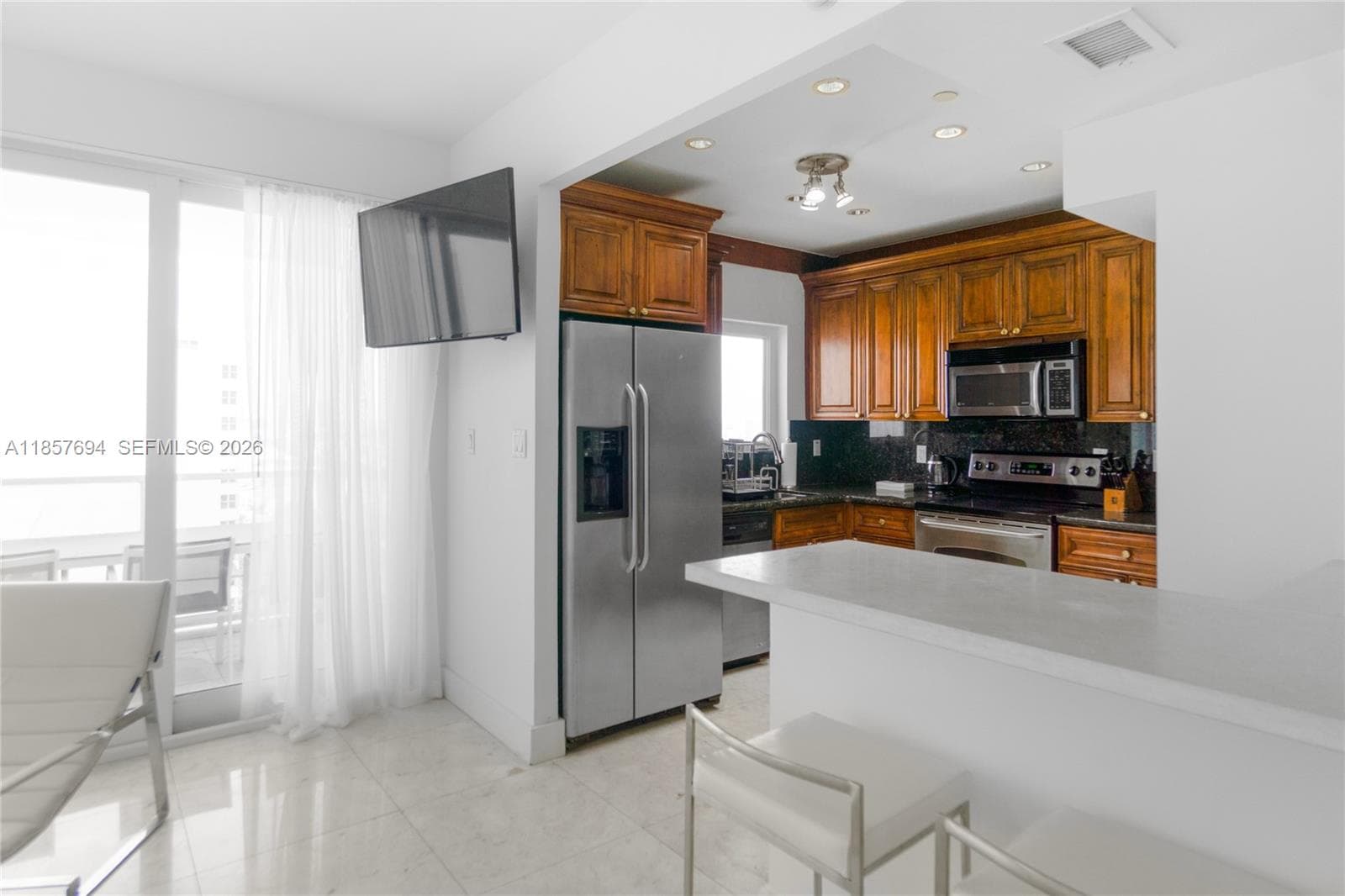 A11857694 — Miami Beach — 5