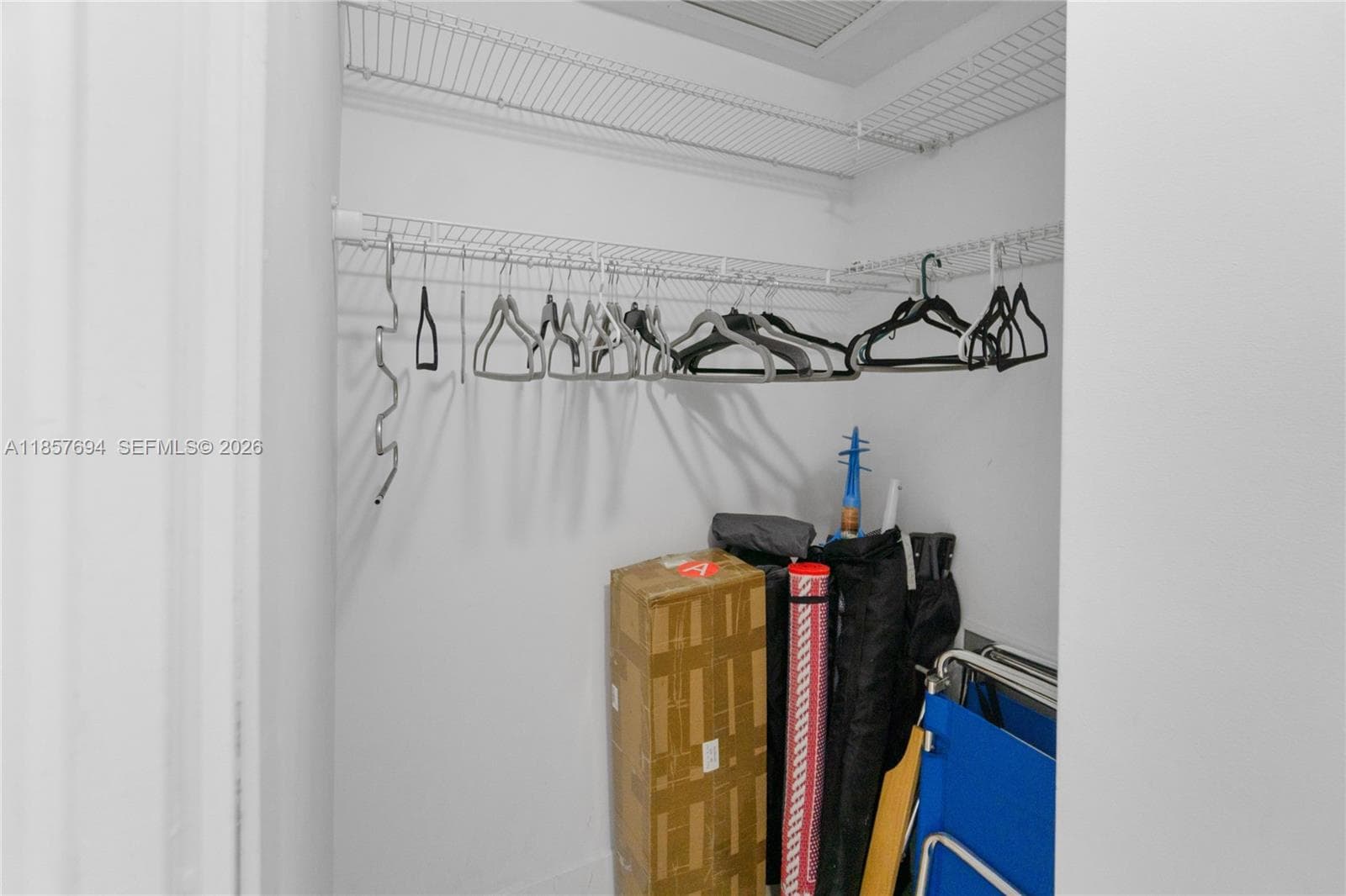A11857694 — Miami Beach — 20
