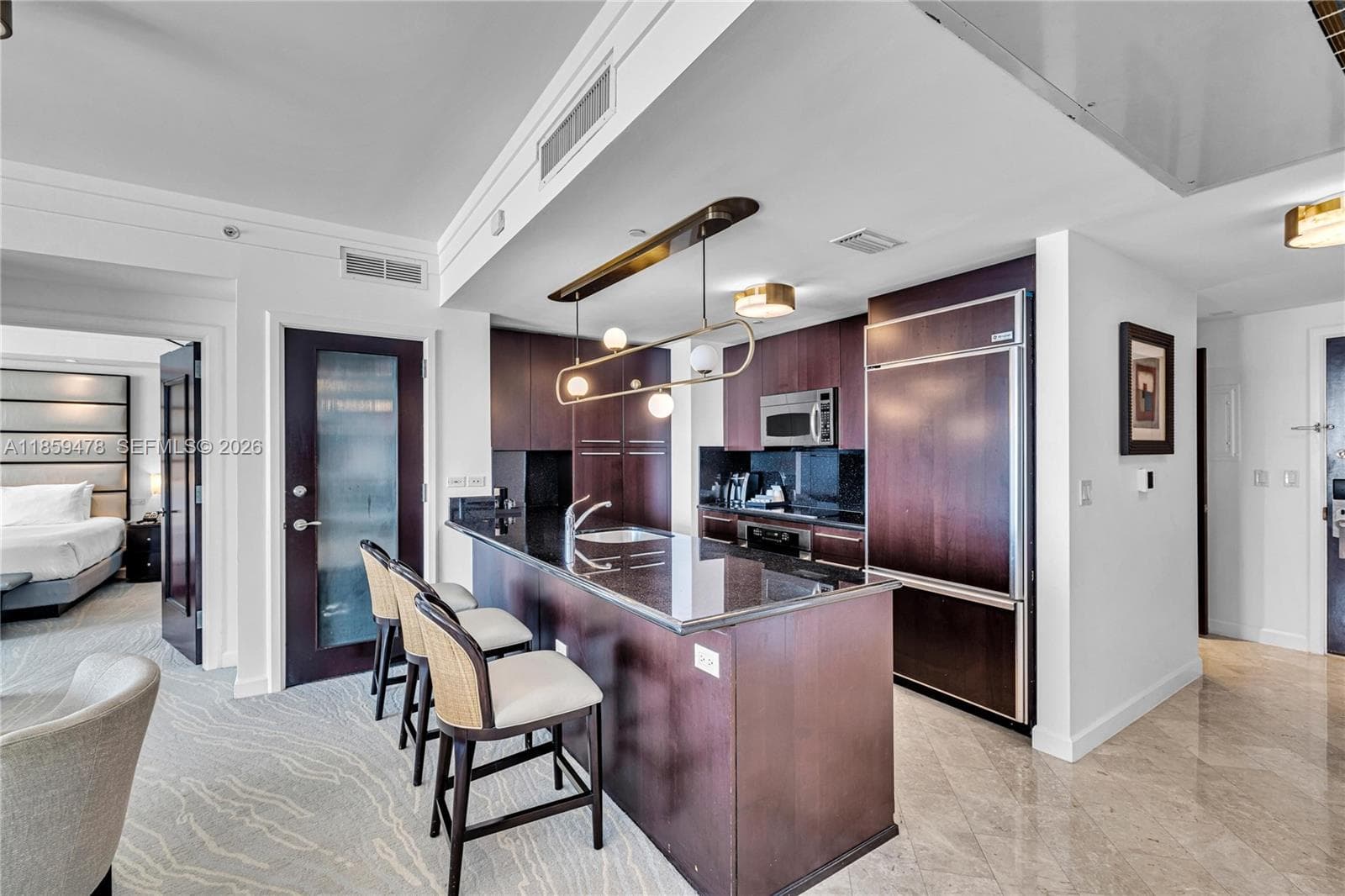 A11859478 — Miami Beach — 46