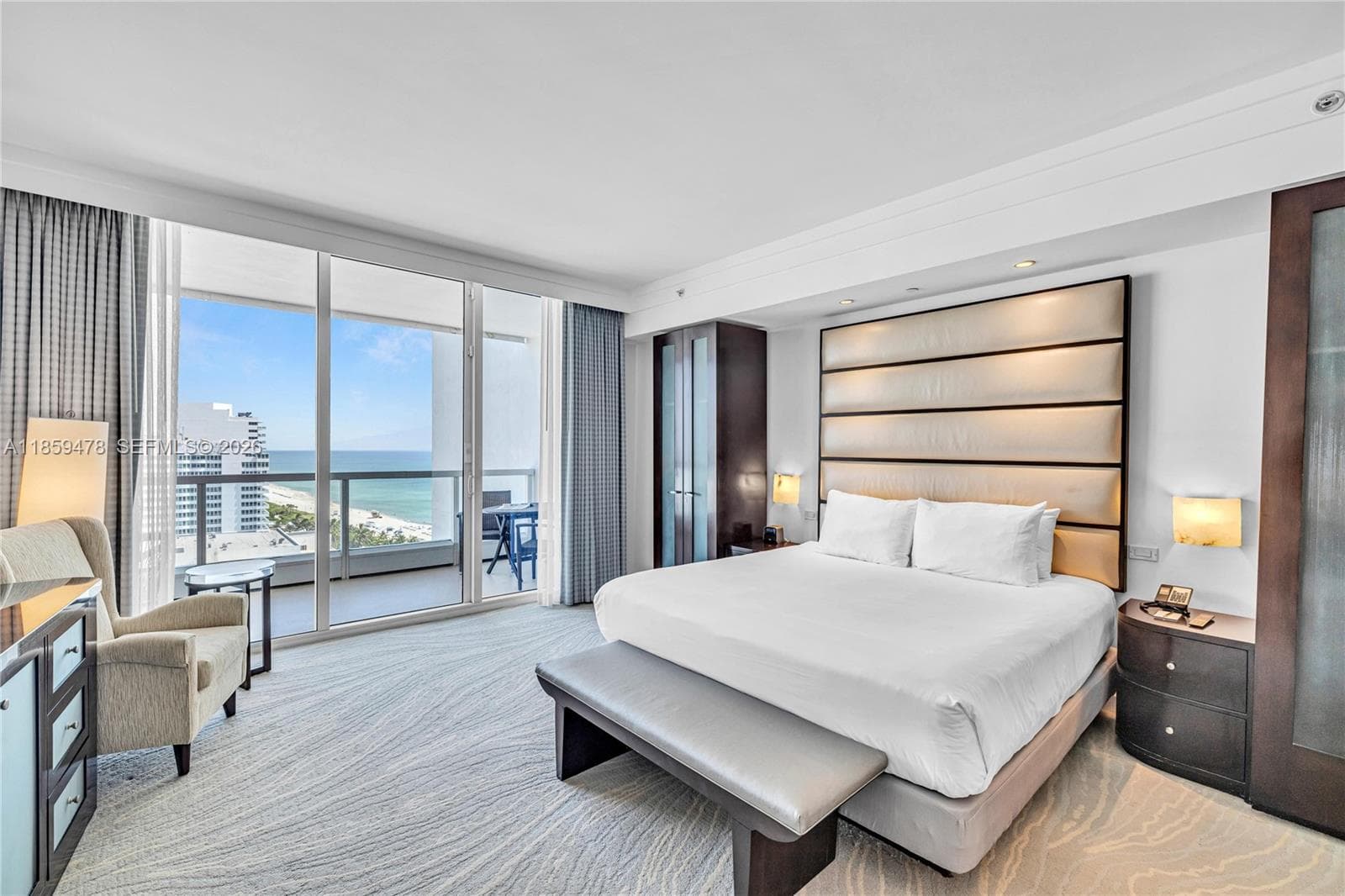 A11859478 — Miami Beach — 13