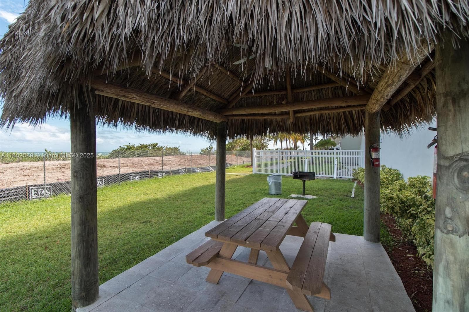A11859589 — Miami Beach — 31
