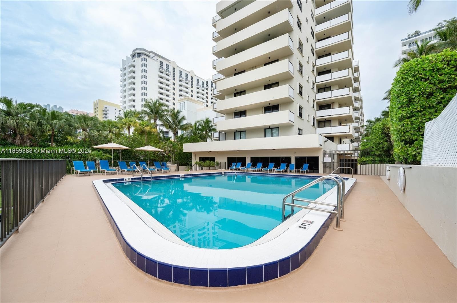A11859888 — Miami Beach — 3