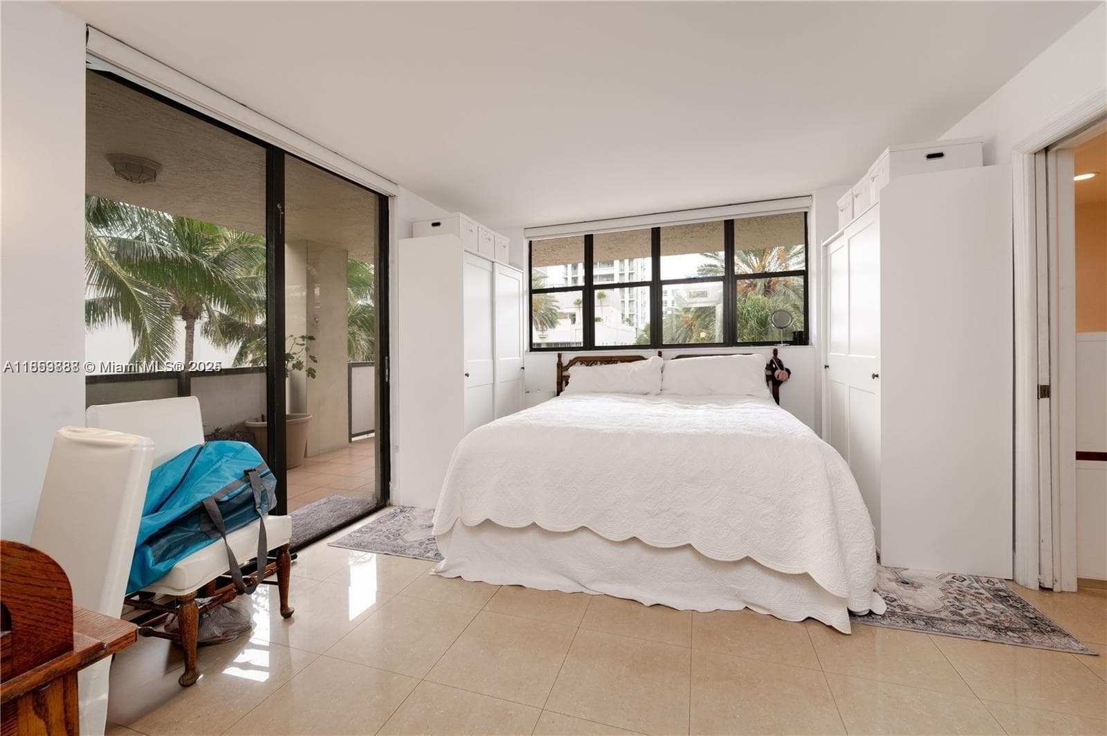 A11859888 — Miami Beach — 14