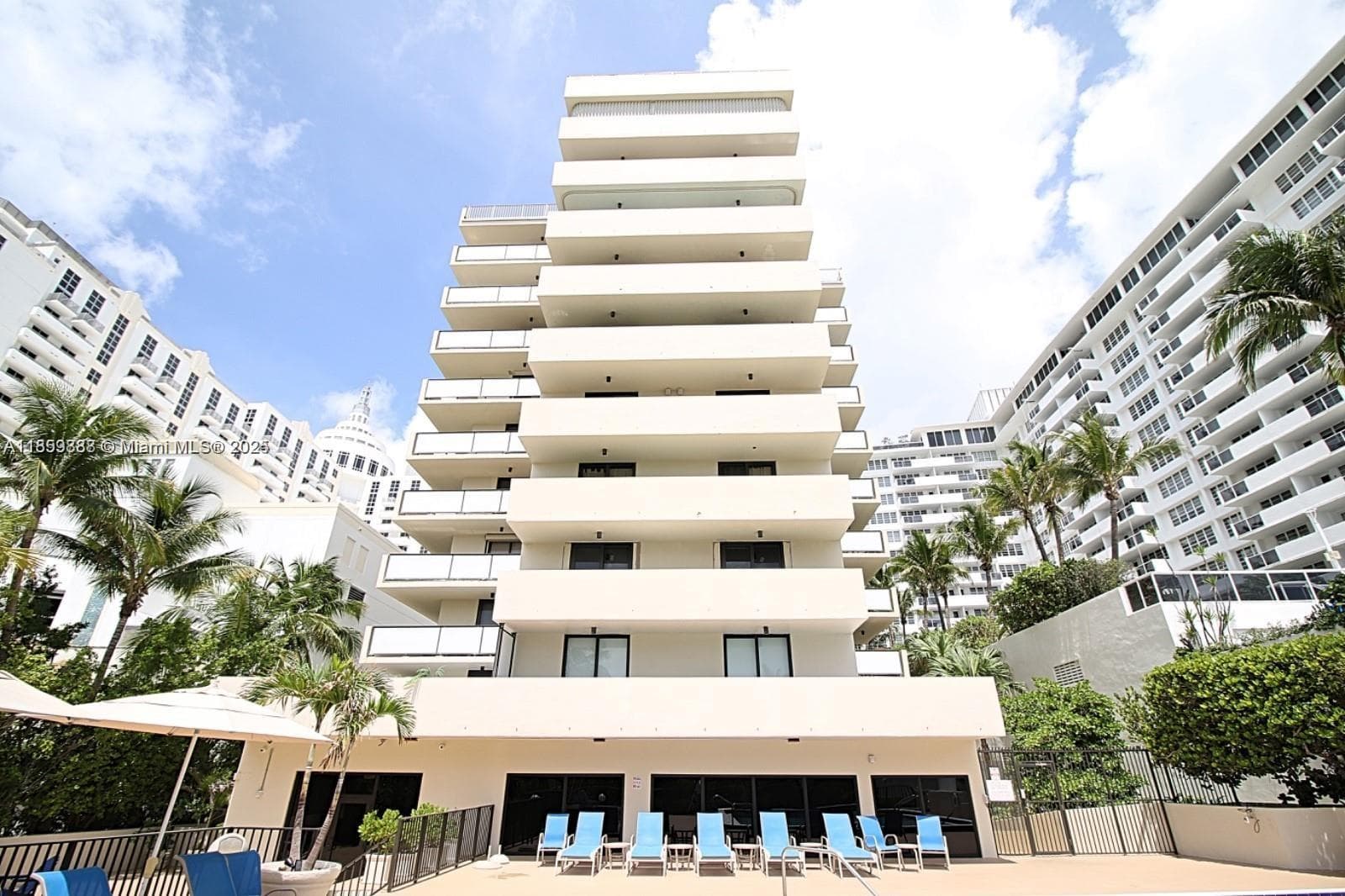 A11859888 — Miami Beach — 18