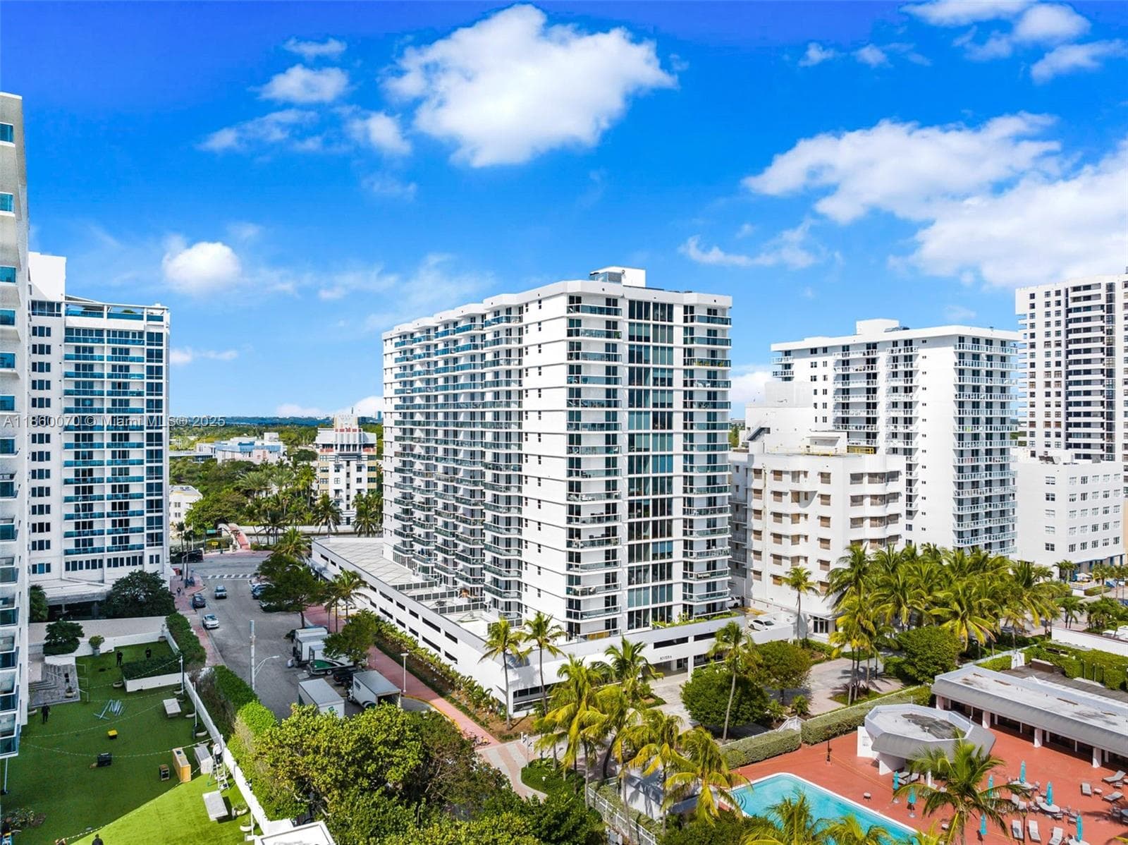 A11860070 — Miami Beach — 62