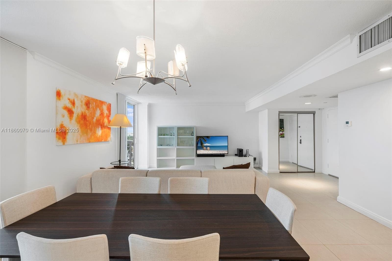 A11860070 — Miami Beach — 7